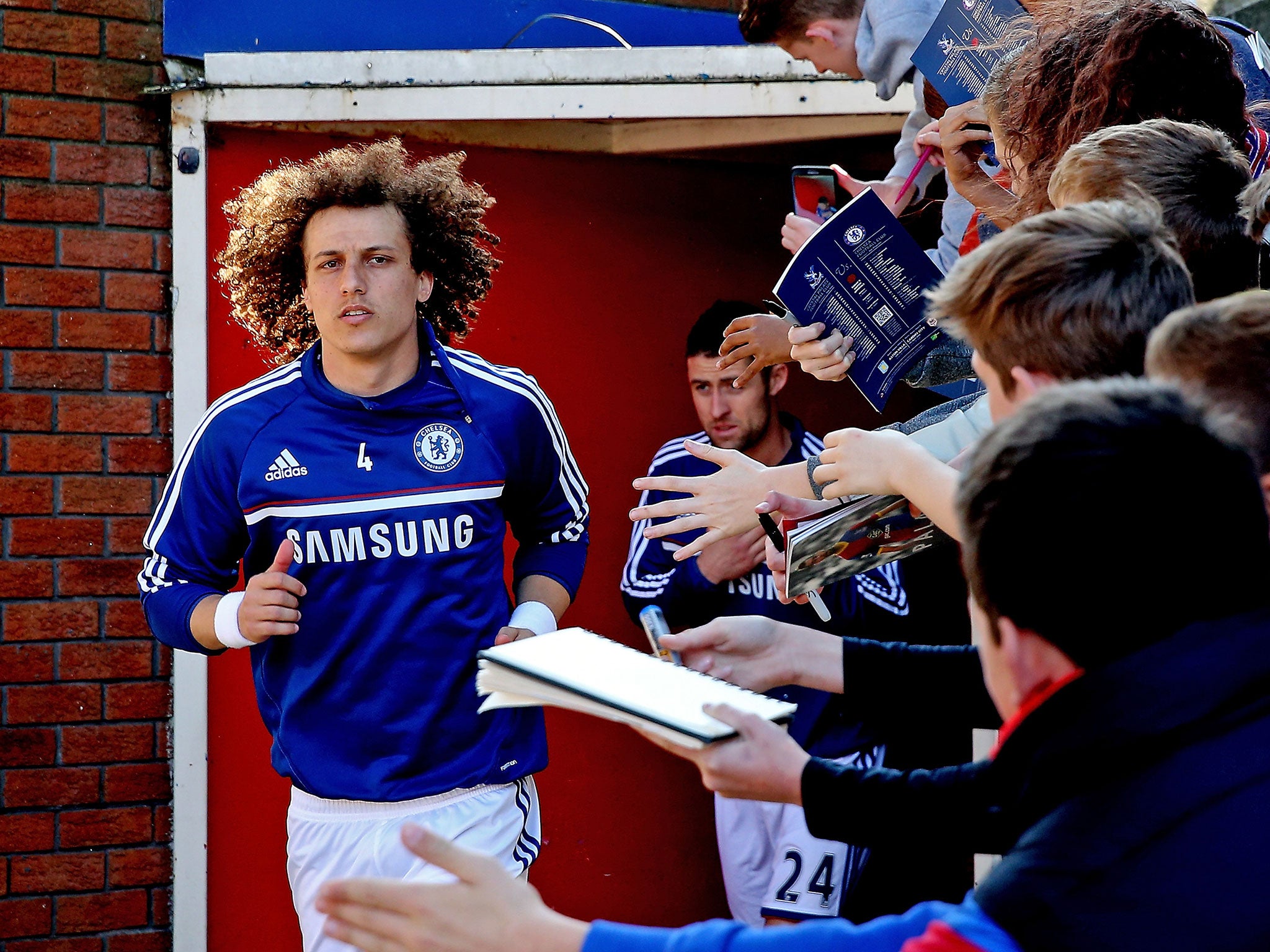 David Luiz is once again a Chelsea player