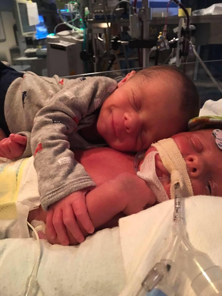 Mason and Hawk were born on August 18 in Florida