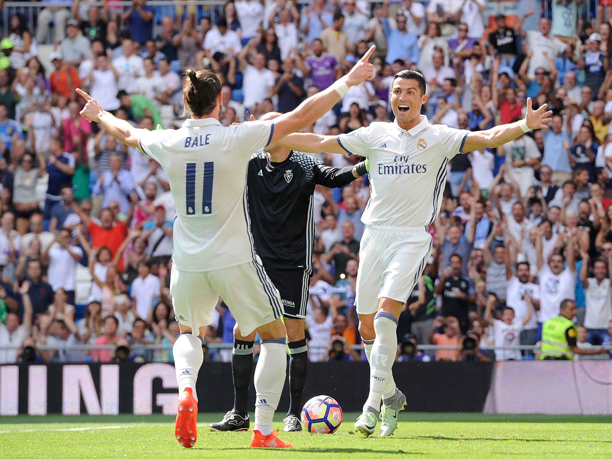 Gareth Bale set up Cristiano Ronaldo to score on his Real Madrid return