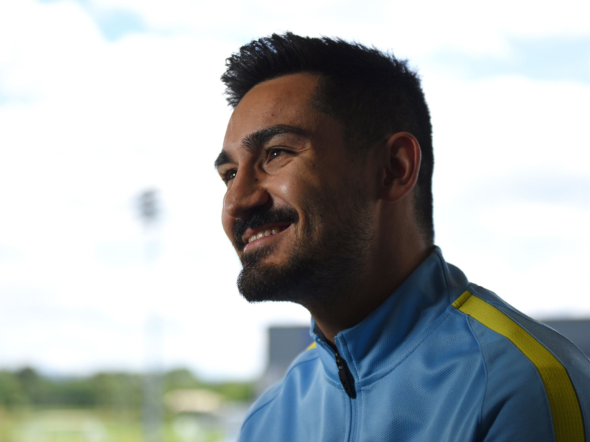 Gundogan makes his full City debut against Monchengladbach