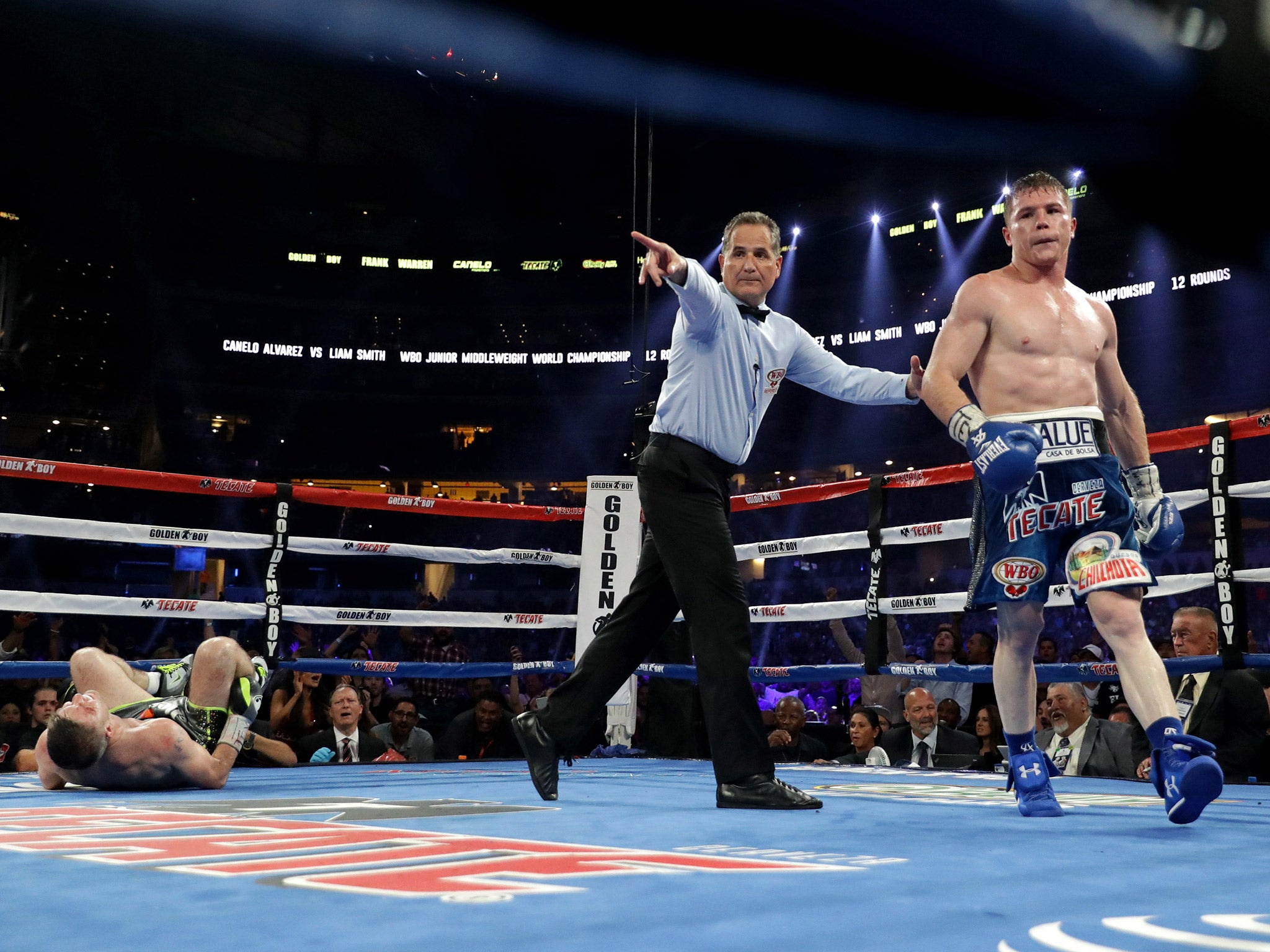 Saul Alvarez beat Liam Smith to win the WBO light middleweight title