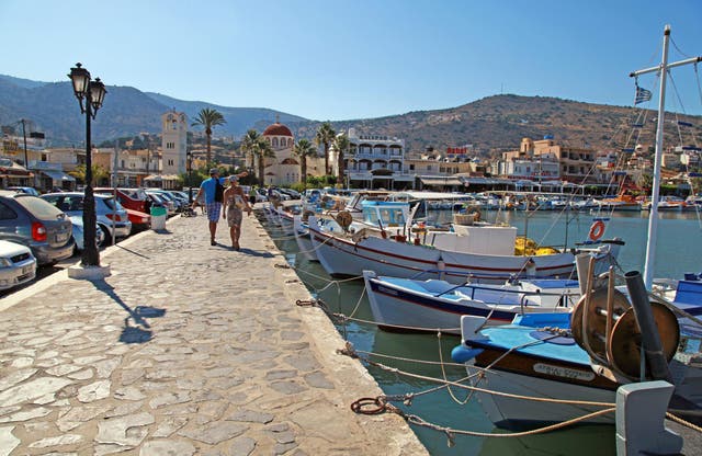 There plenty of tavernas in Elounda, but the best Cretan cuisine is to be found off the tourist trail