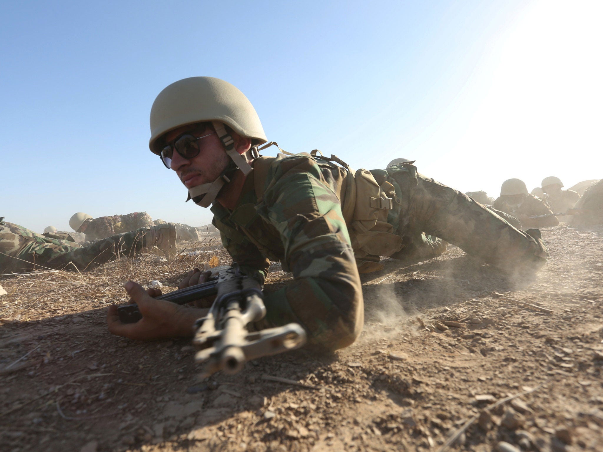 Shabak fighters undergo training on Monday before the upcoming battle to recapture Mosul from Isis