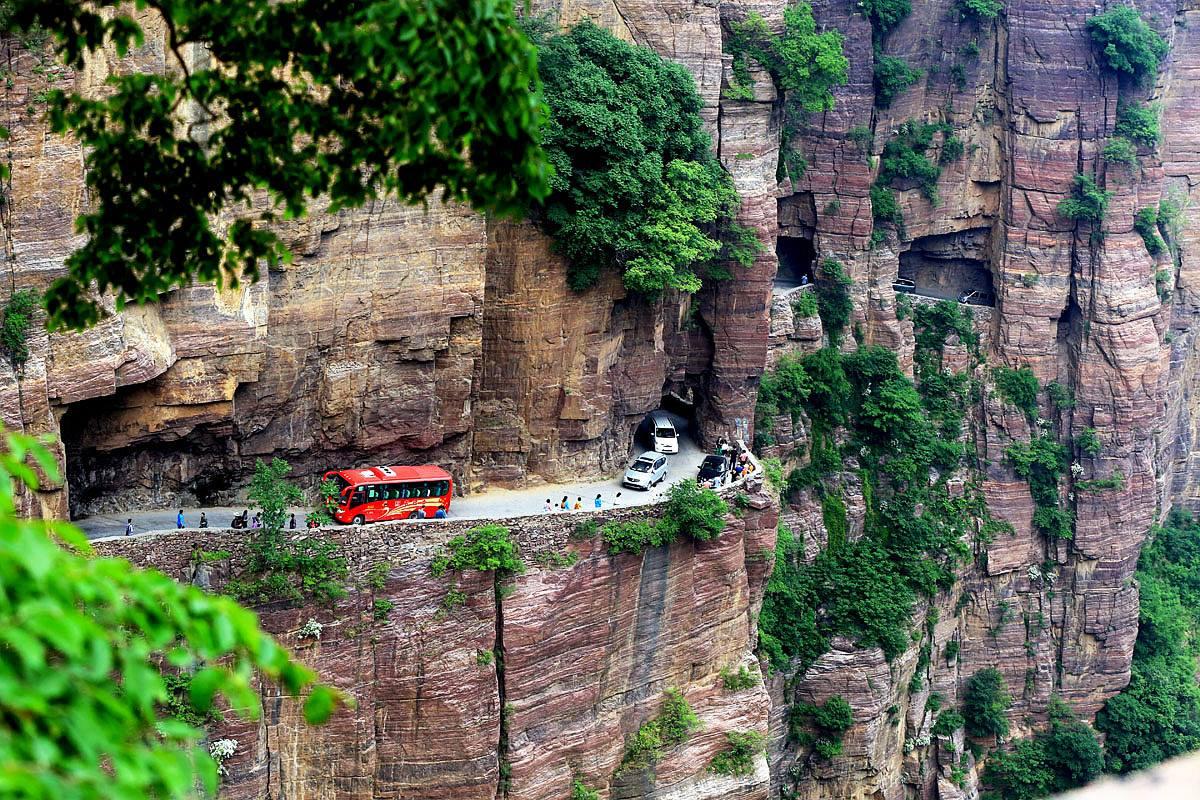 More and more tourists have begun visiting the tunnel, making conditions even scarier