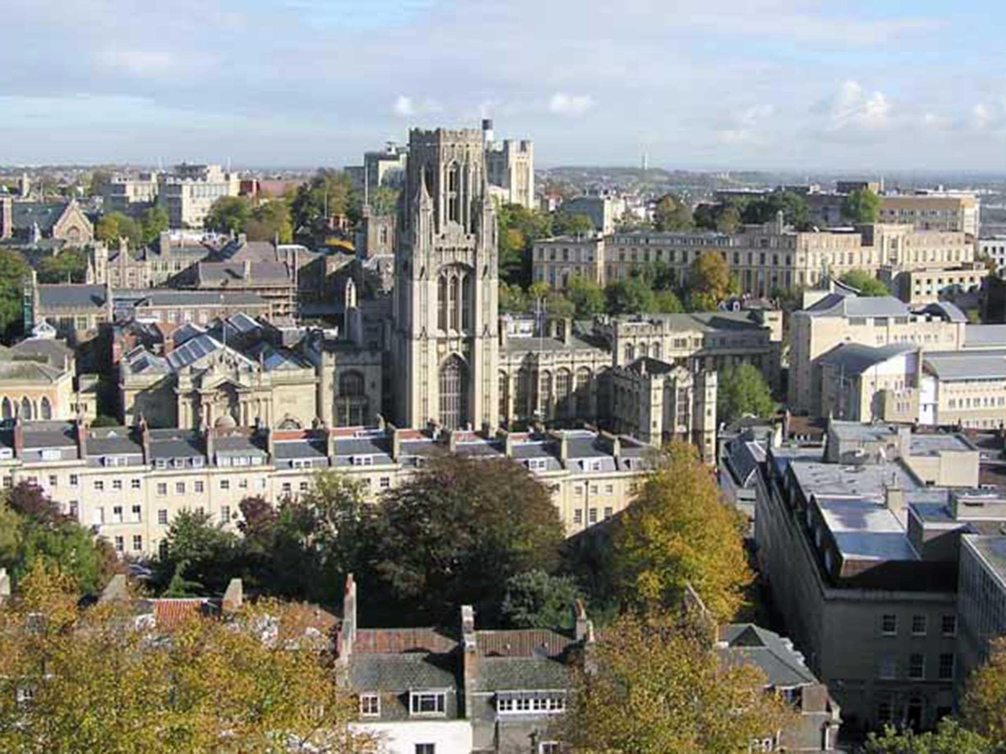 A controlled explosion was carried out at Bristol Unversity's chemistry block and there were no reported injuries