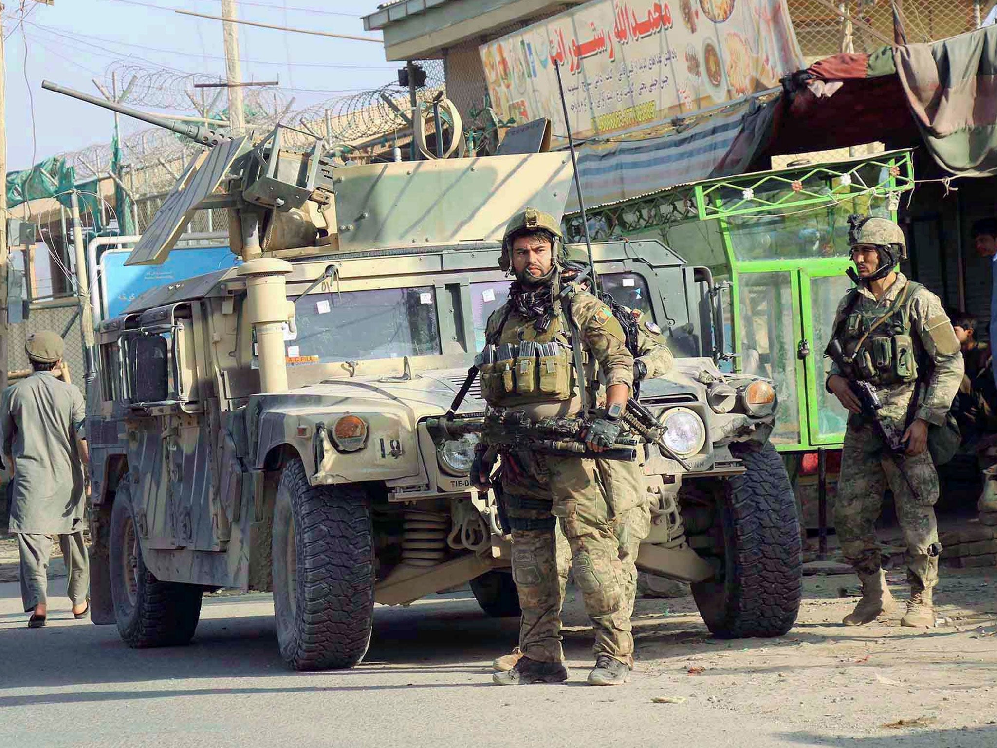 Afghan forces claim to have retaken much of Kunduz