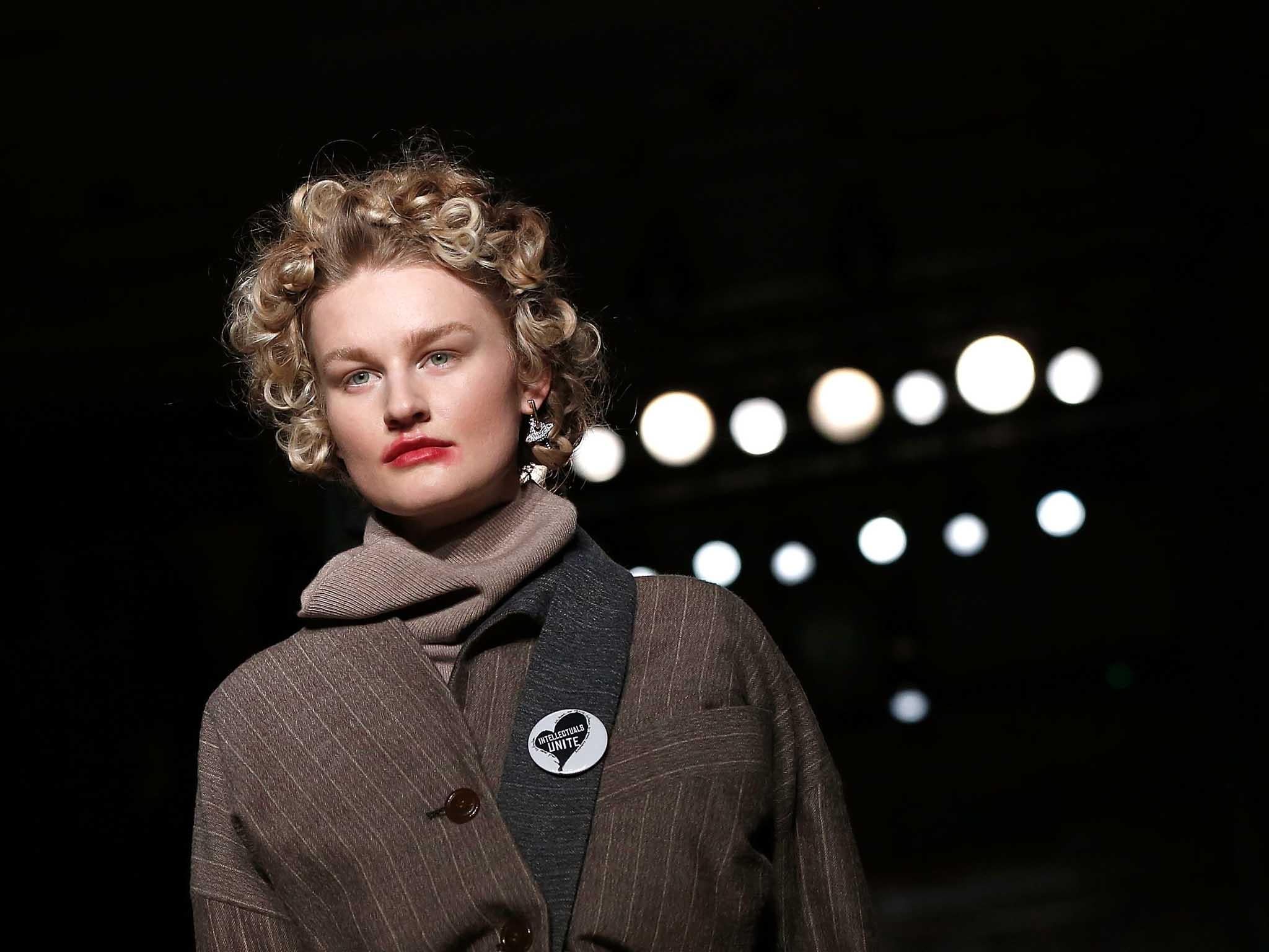 Vivienne Westwood used snug ringlets to achieve a cropped curl