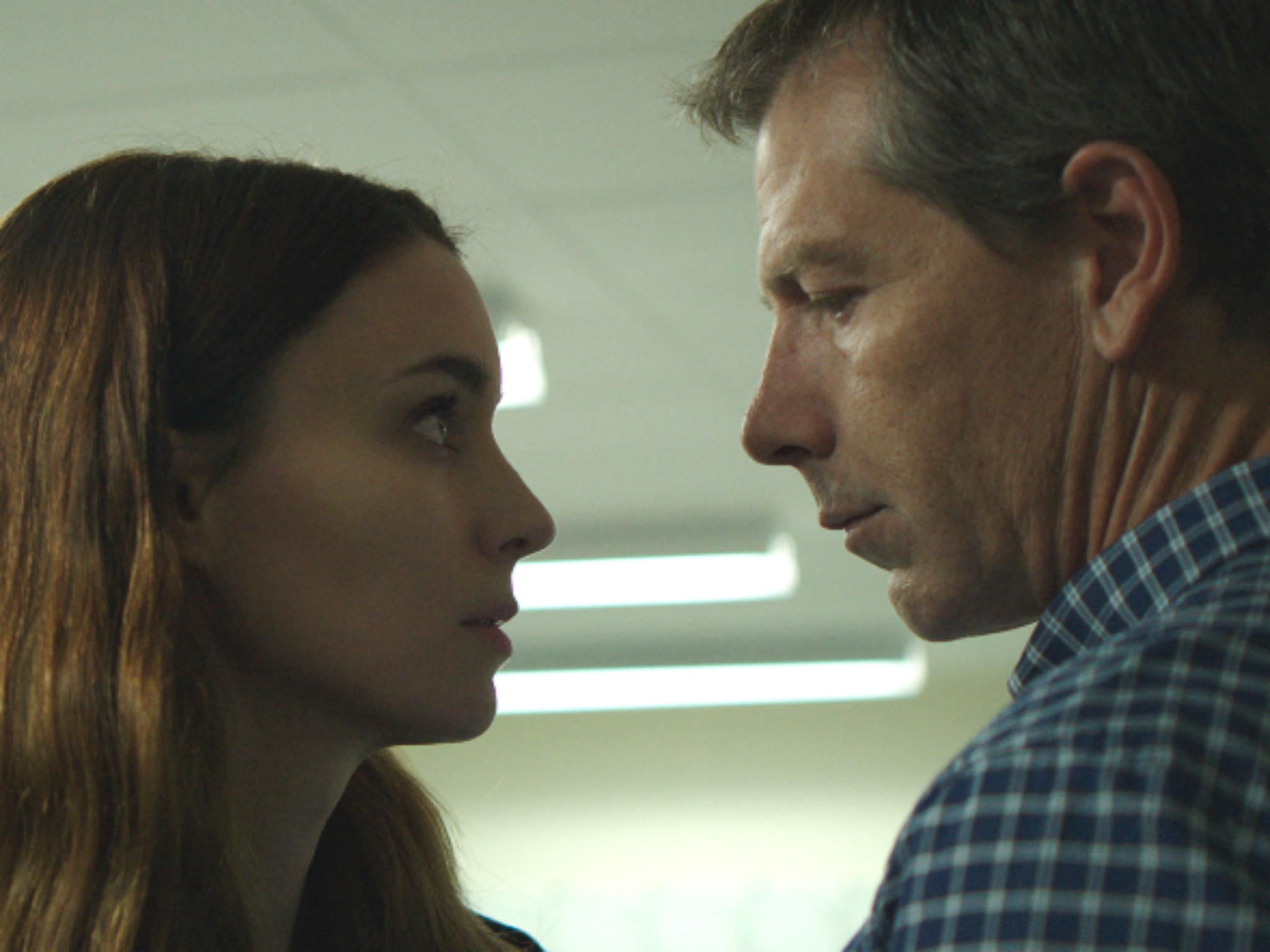 Rooney Mara and Ben Mendelsohn in Una