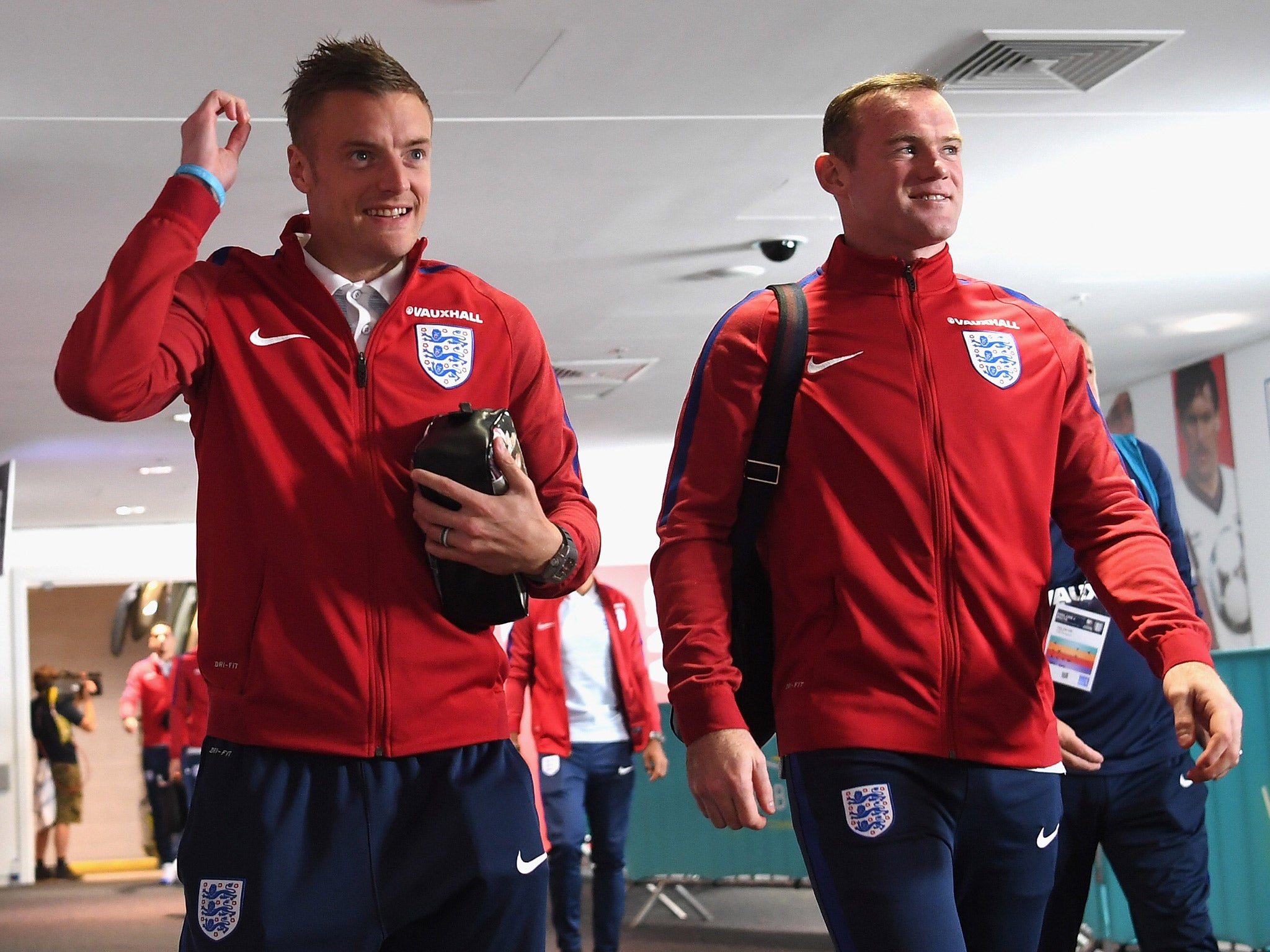 Jamie Vardy and Wayne Rooney arrive at Wembley ahead of England vs Malta