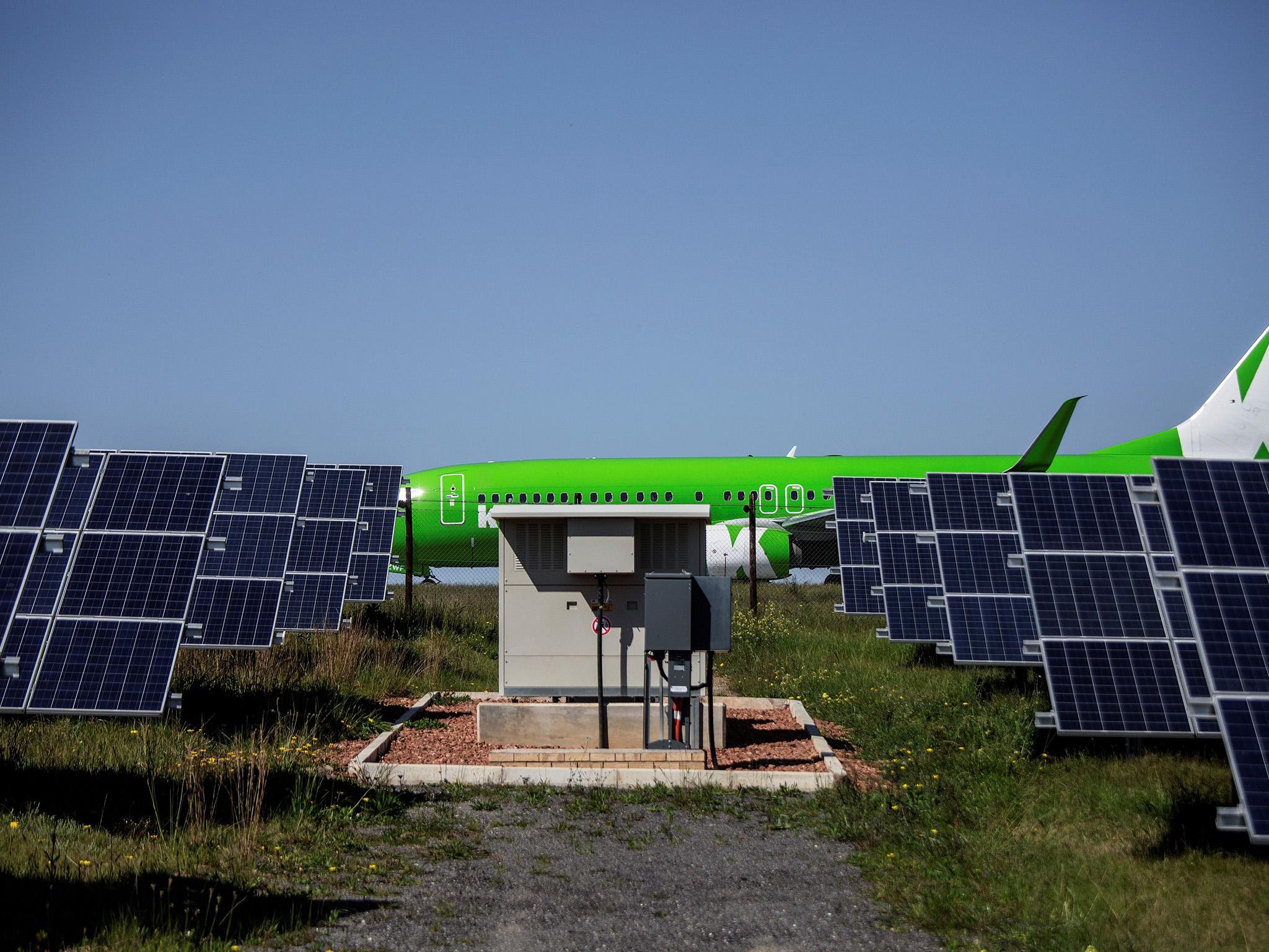 The solar operation at George Airport produces up to 750 kilowatts a day and powers all of the hub's facilities