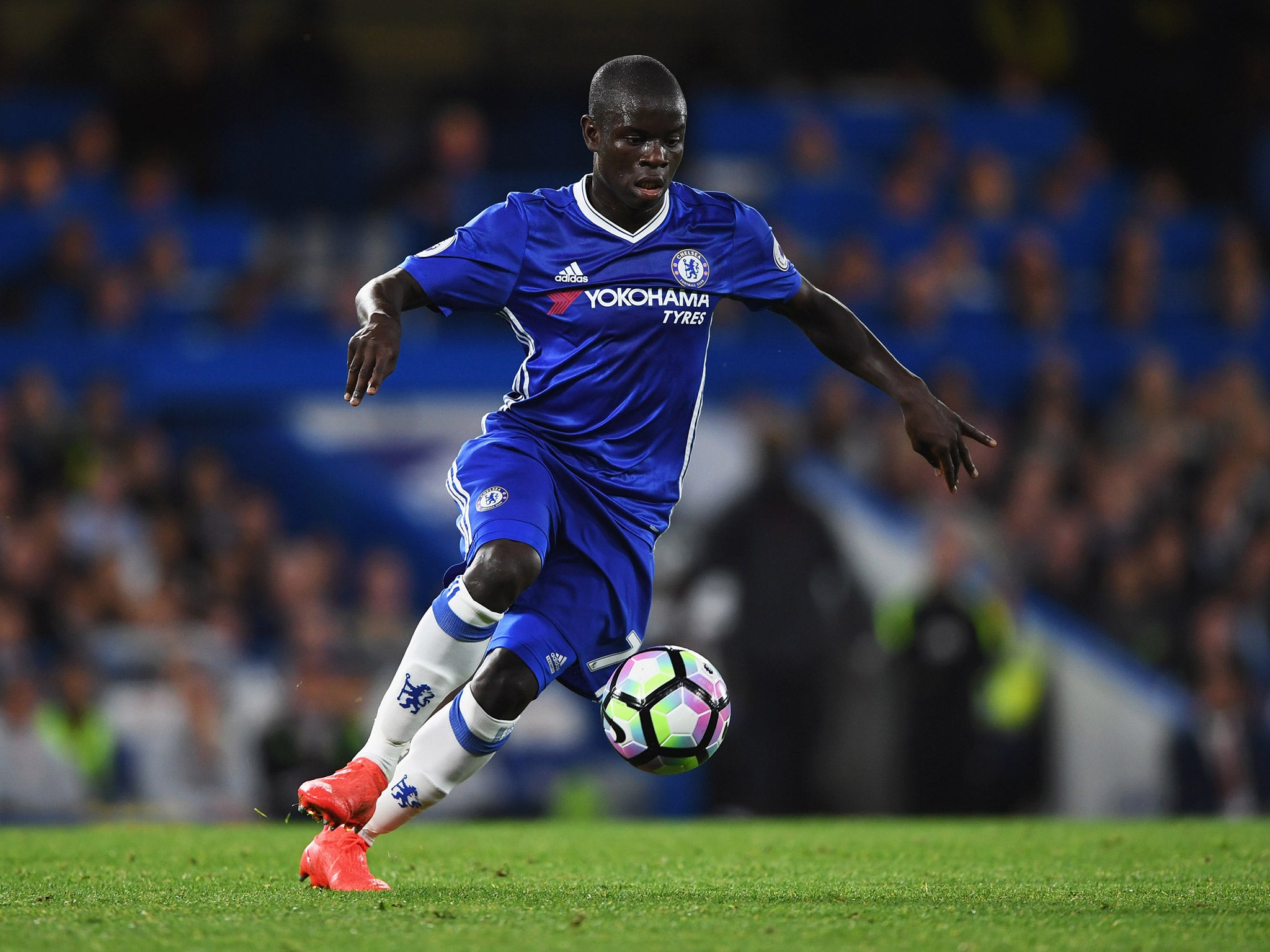 
N'Golo Kante decided to leave Leicester for Chelsea in the summer 