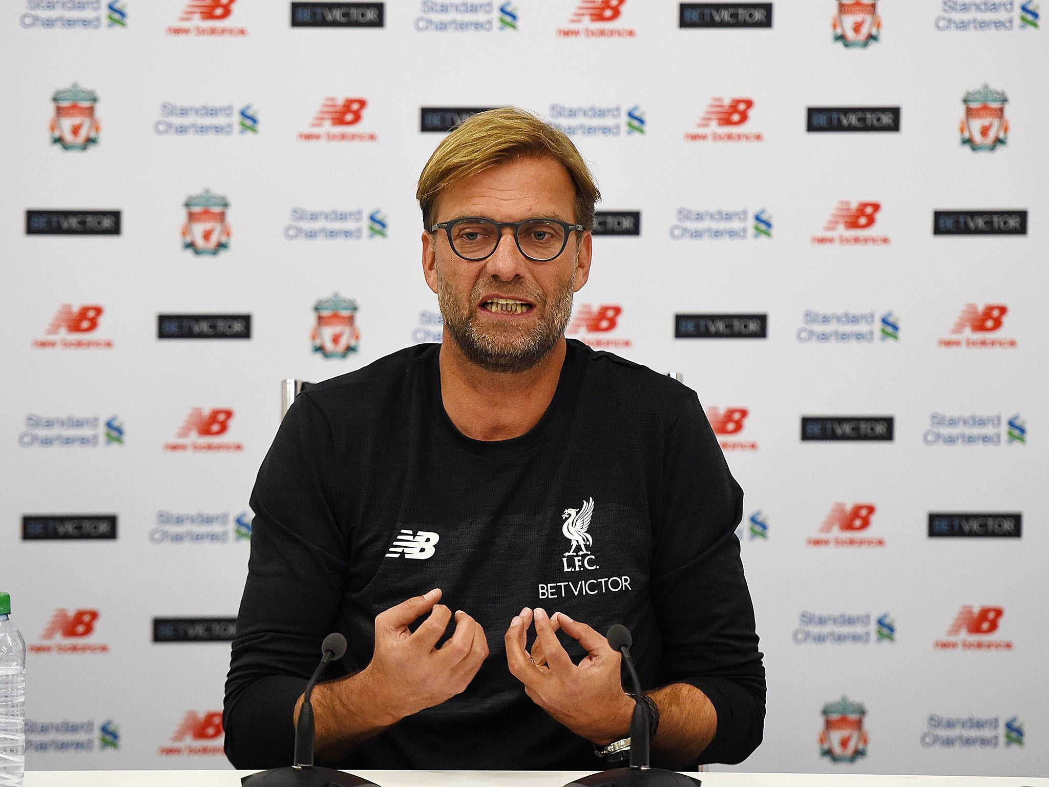 Jurgen Klopp has refused to write off Jose Mourinho despite Manchester United's inconsistent start to the season