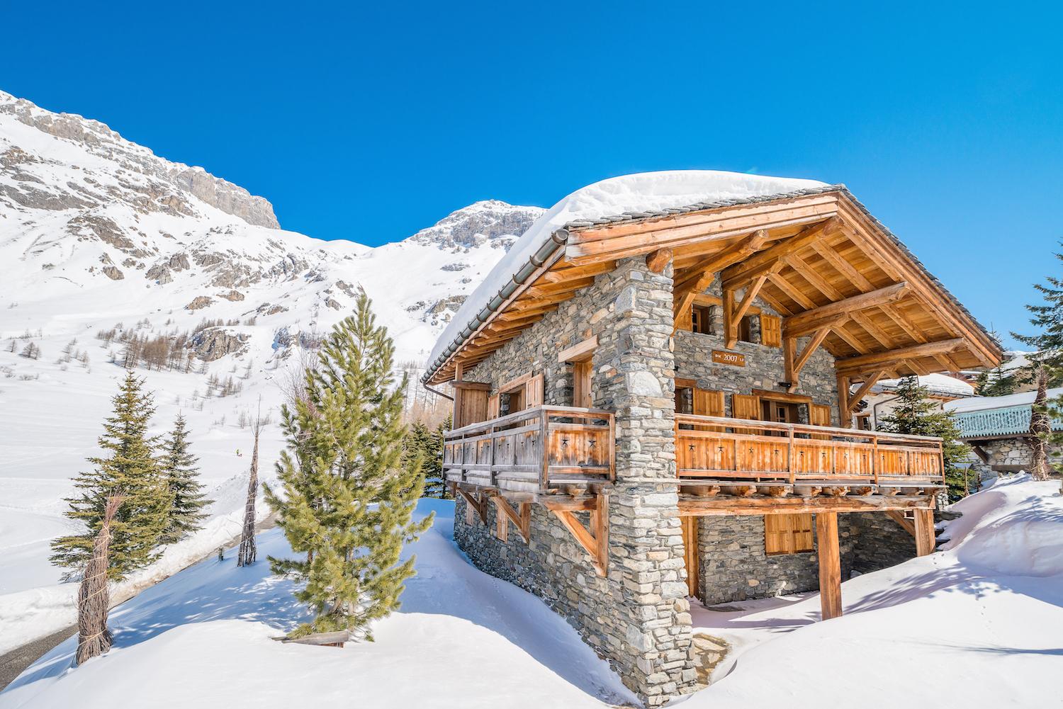 Take in stunning views as you take a soak in the spa at Chalet Calistoga