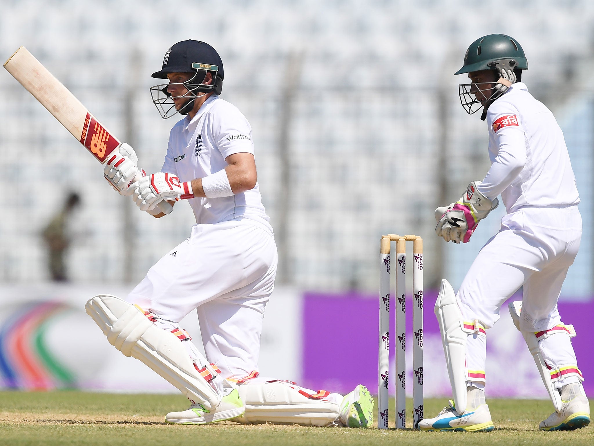 Joe Root showed the virtues of decisive footwork on day one of the opening Test