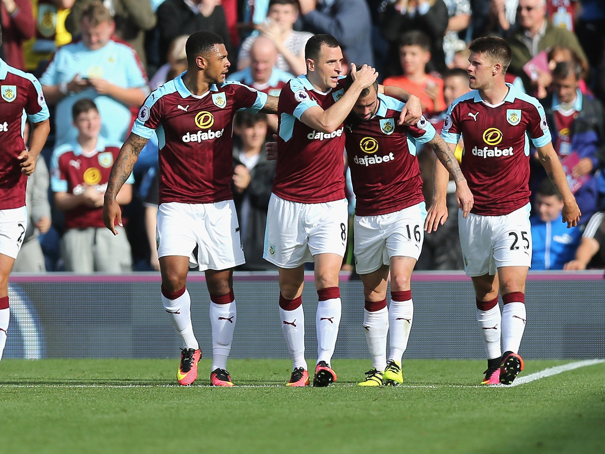 Under Sean Dyche, Defour believes Burnley can achieve something special