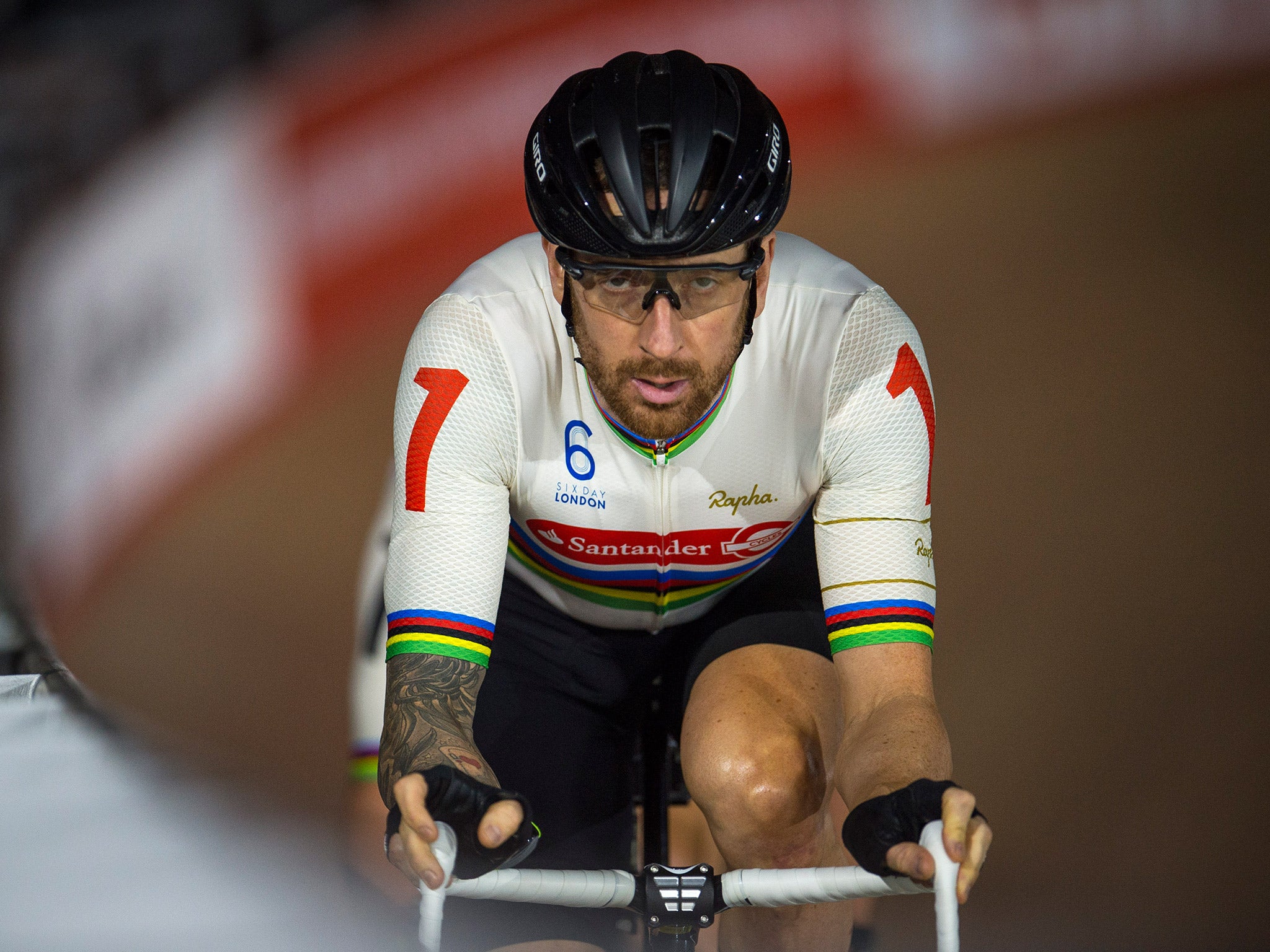 Sir Bradley Wiggins has admitted he could be tempted to delay his retirement