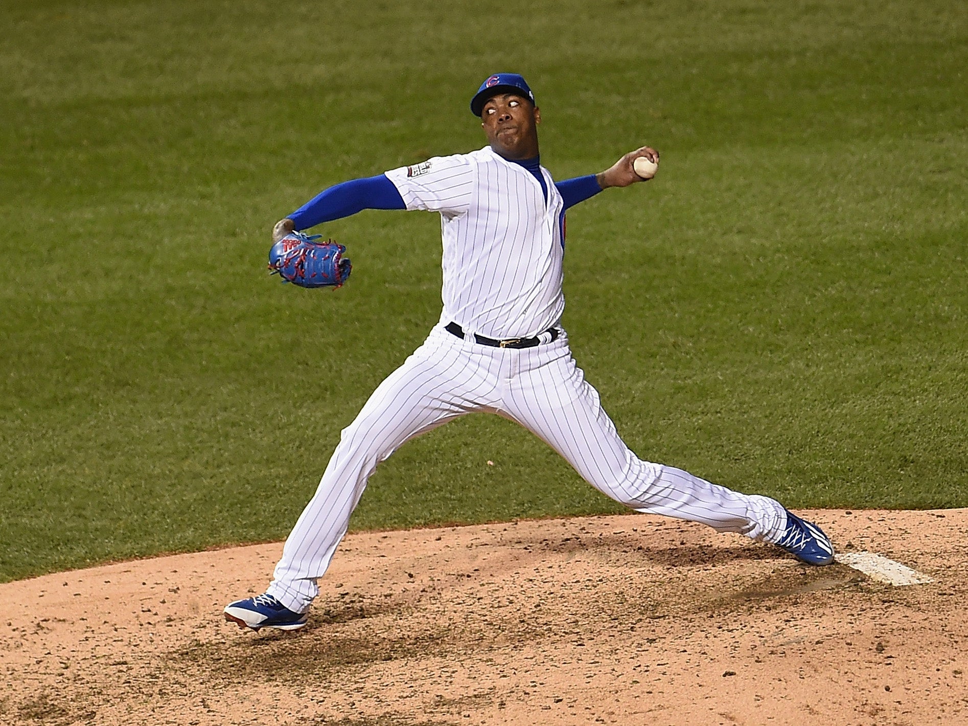 Aroldis Chapman pitches for the Chicago Cubs