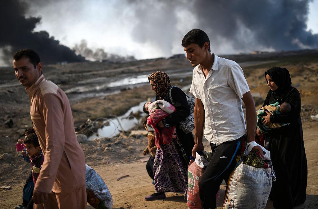 Displaced families near Qayyarah, south of Mosul