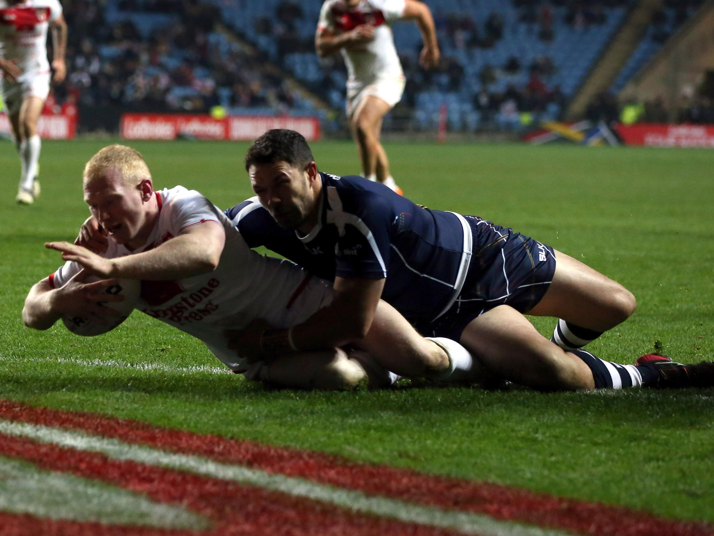 Liam Farrell scores for England