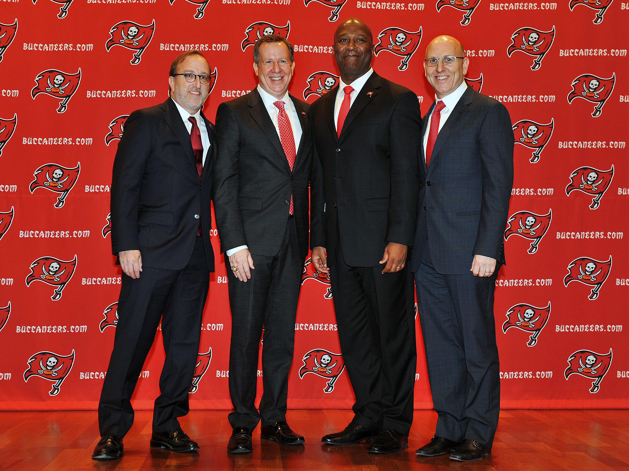 Ed Glazer (far left) was one of the many contributors to Trump's campaign