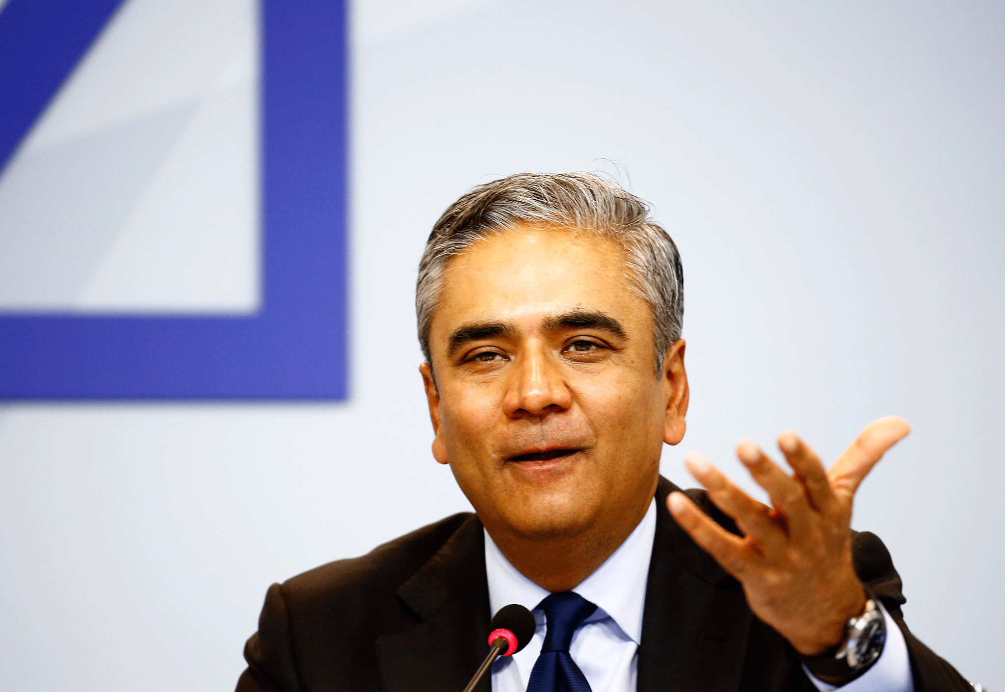 Anshu Jain, former chief executive of Deutsche Bank, may be forced to pay back bonuses