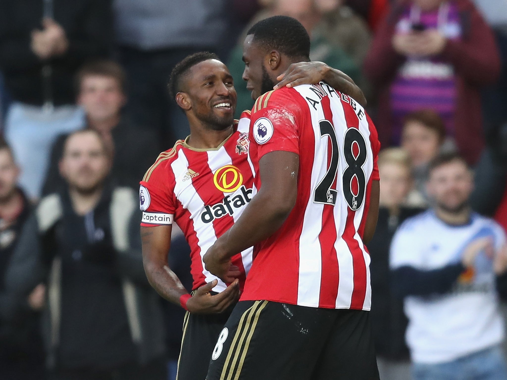 Jermain Defoe celebrates finding the net