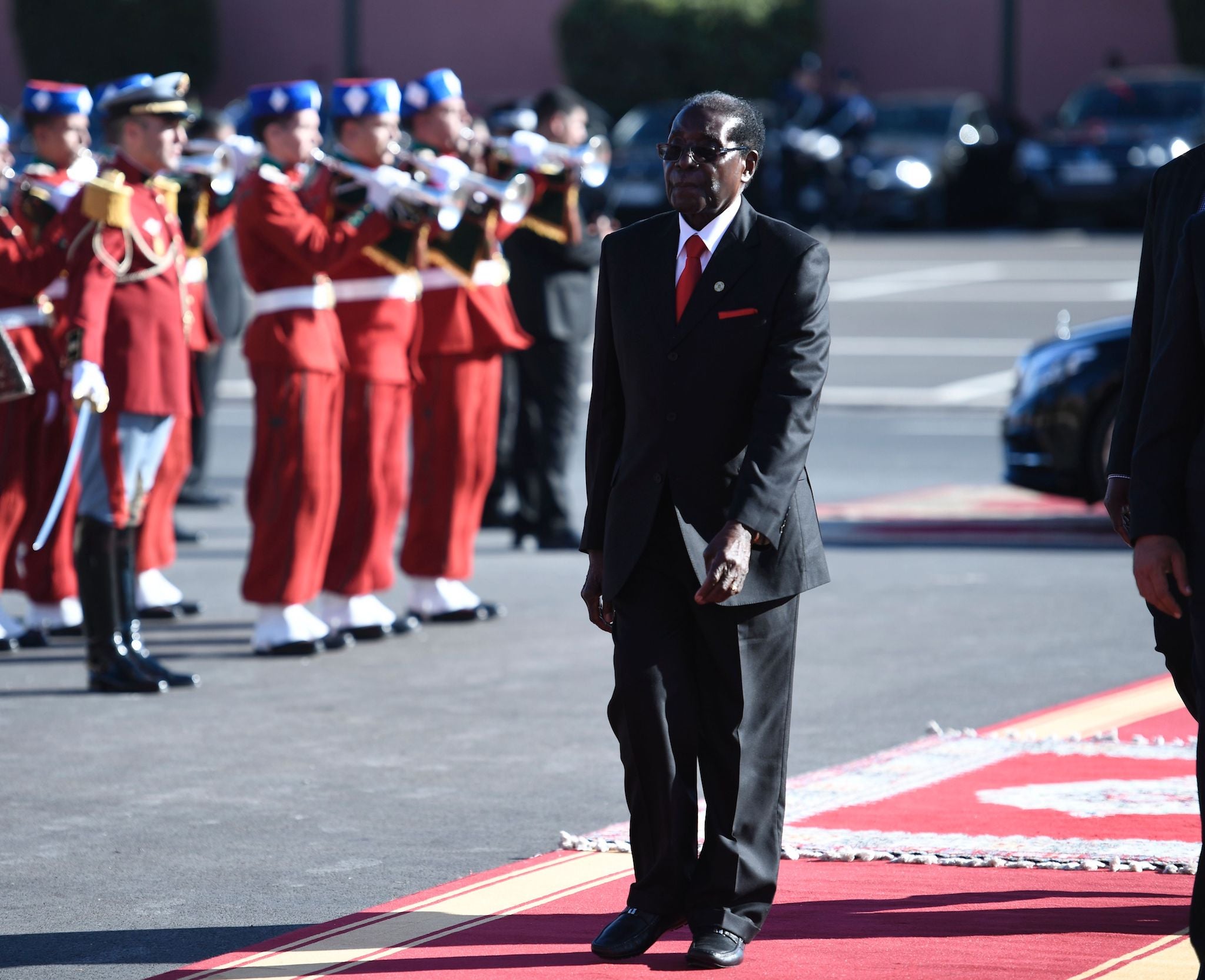 Robert Mugabe arrives to attend an official lunch given by Morocco's King at the COP22 UN climate summit in Marrakech, 15 November 2016