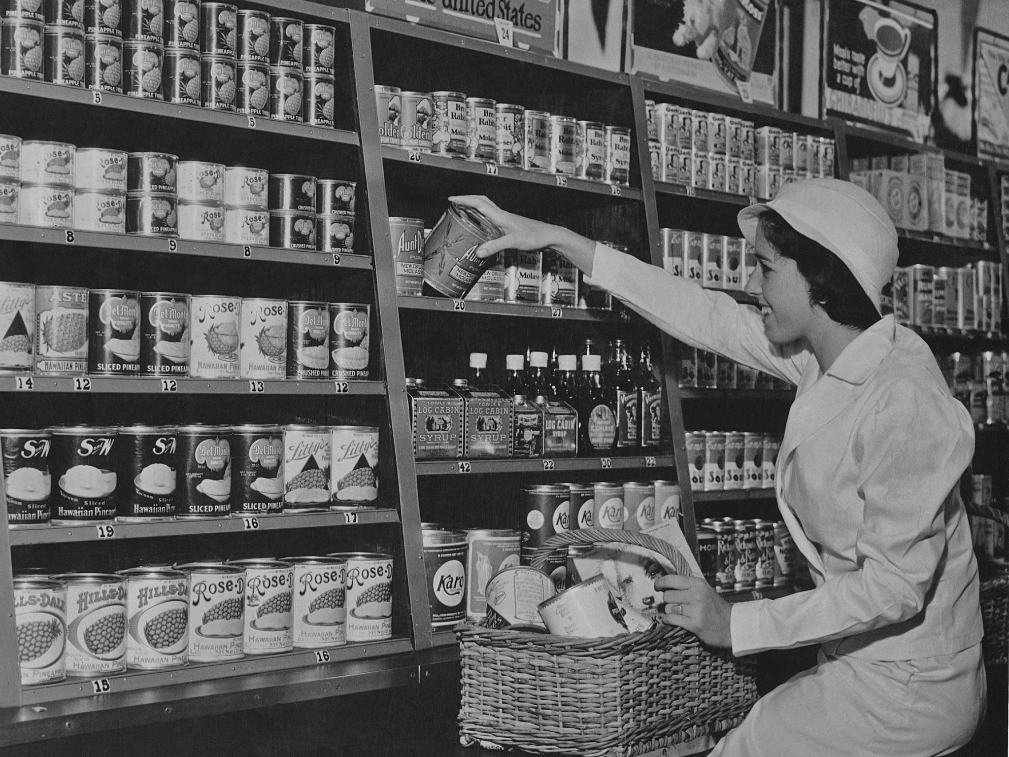 Tinned food became popular at the beginning of the twentieth century (Keystone View/FPG/Getty Images)