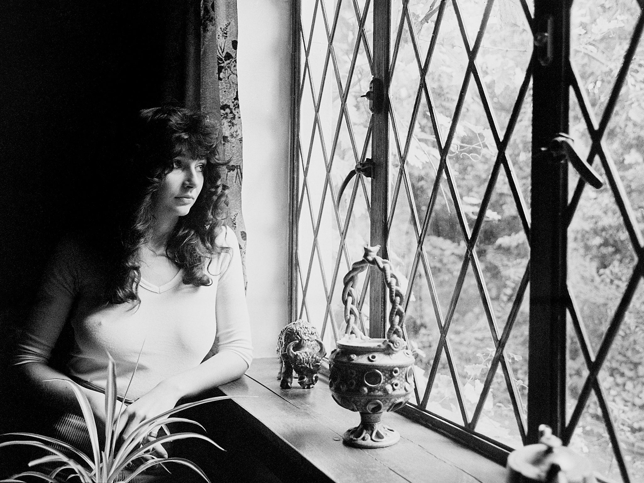 Kate Bush at her family home in East Wickham in 1978 – the year she released ‘Wuthering Heights’