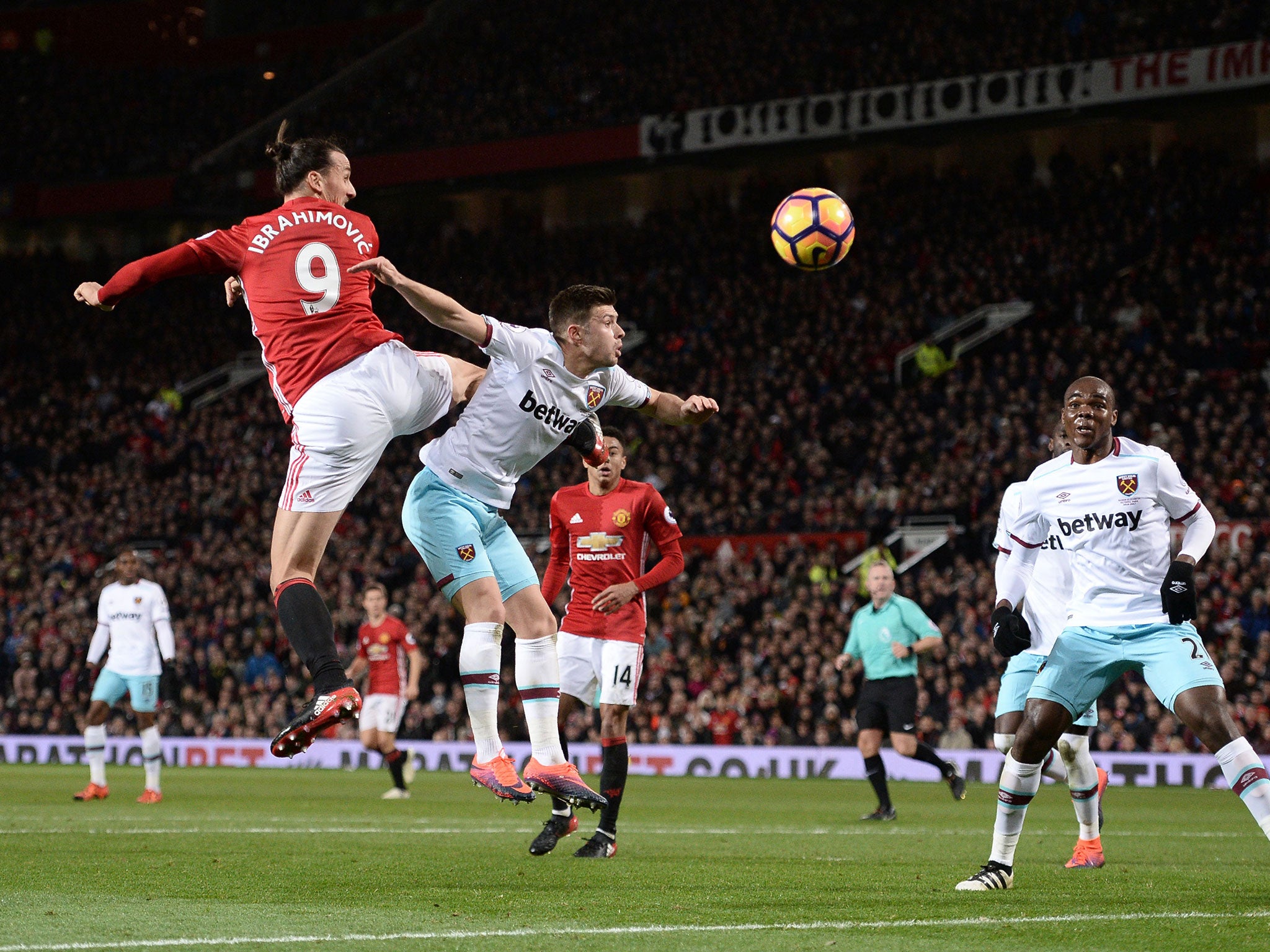 Zlatan Ibrahimovic rises highest to win an in-box header