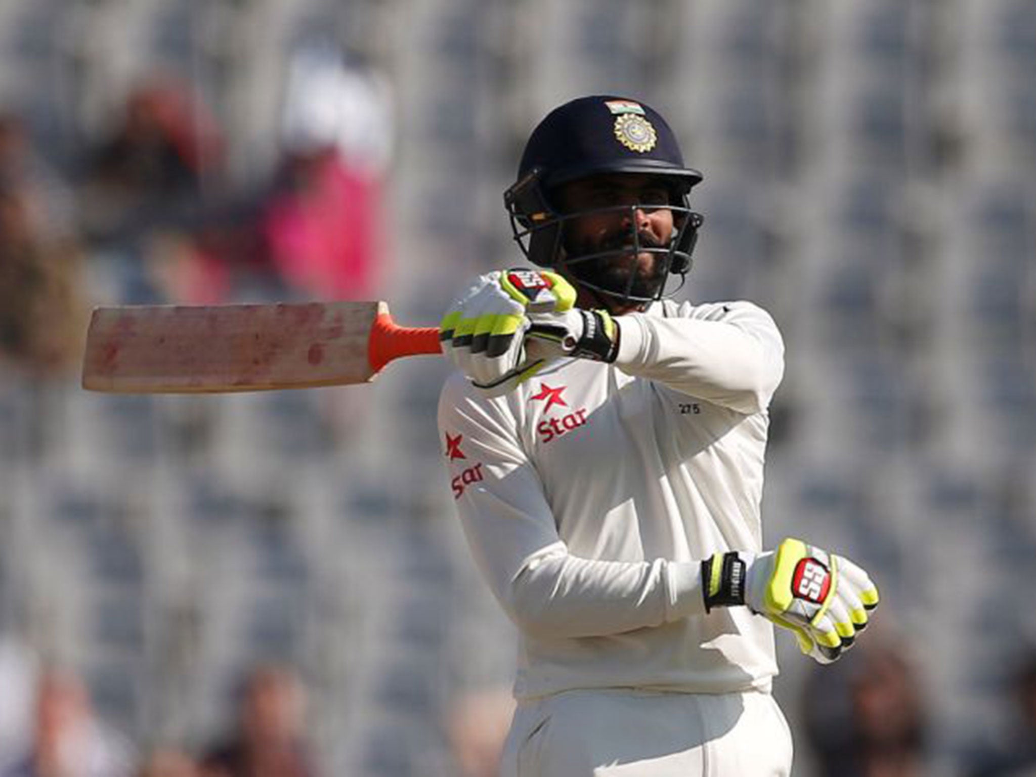 Ravindra Jadeja made 90 to help India to a 134-run lead