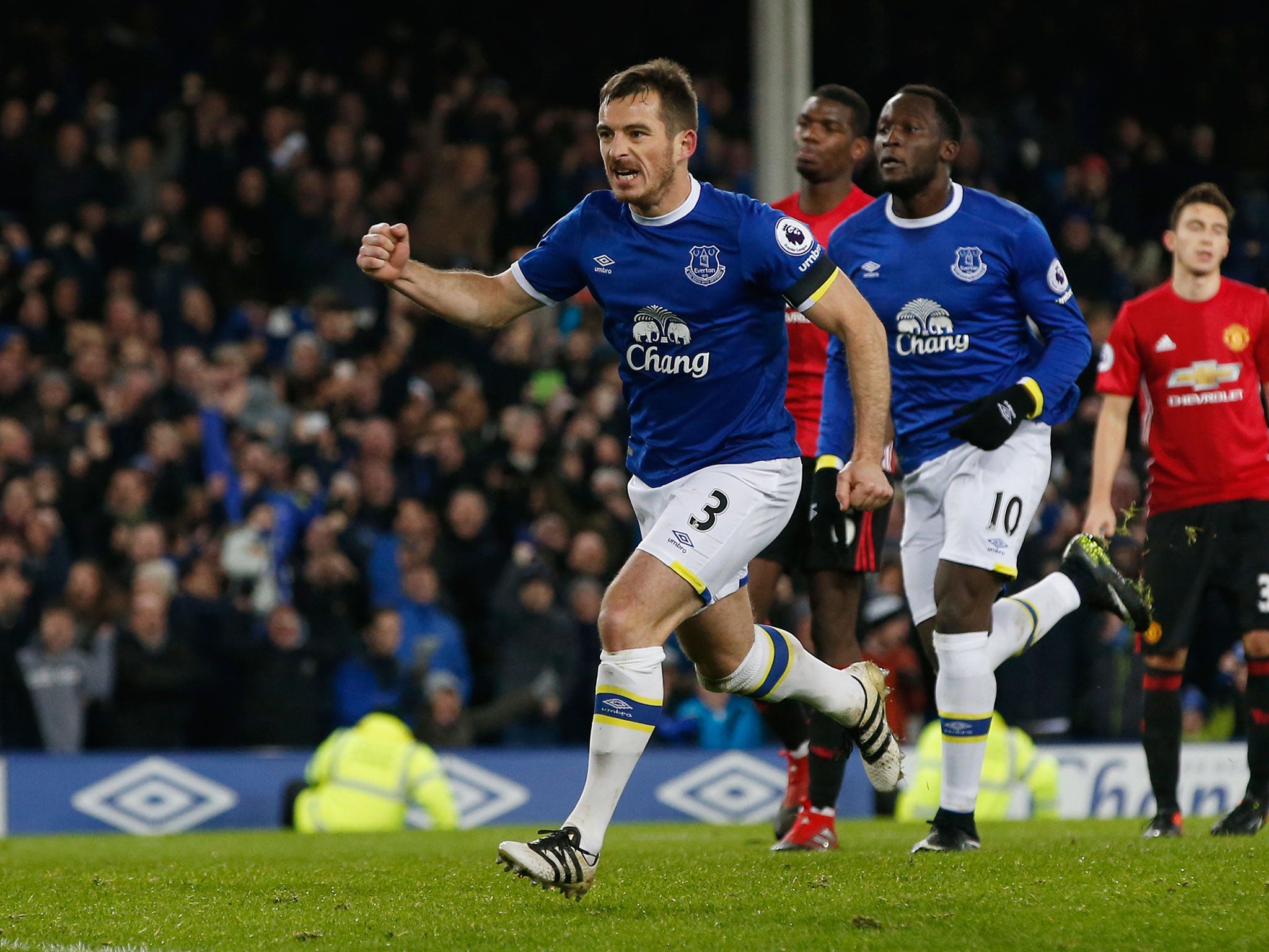 Leighton Baines converted from the spot to snatch a precious point from the visitors