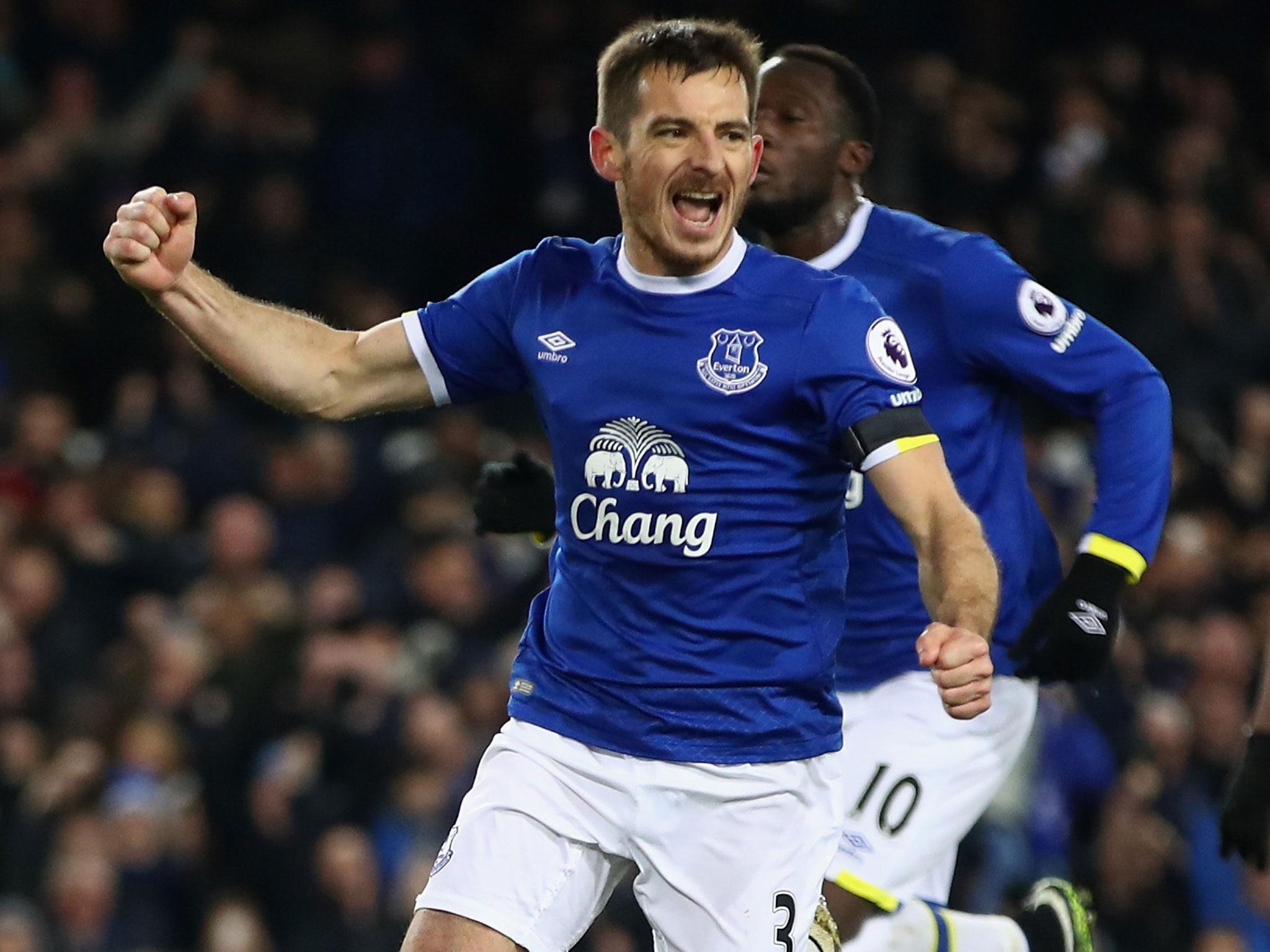 Leighton Baines is one of three players to sign new contracts with Everton