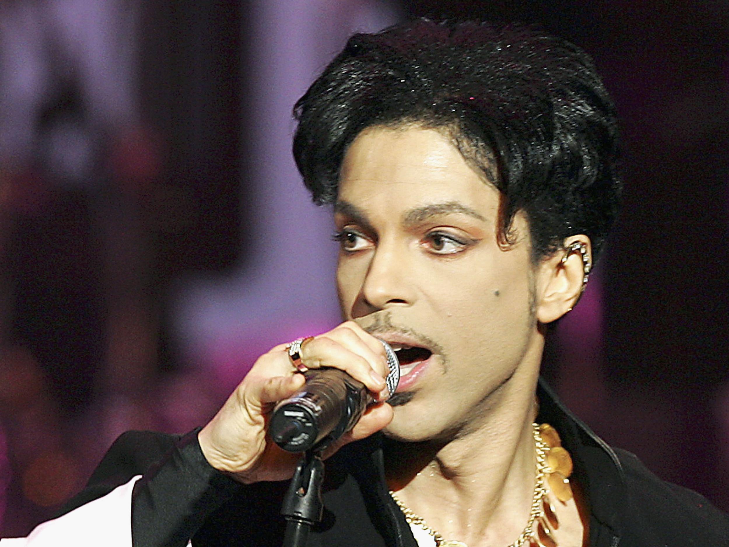 Musician Prince performs onstage at the 36th Annual NAACP Image Awards at the Dorothy Chandler Pavilion on March 19, 2005 in Los Angeles, California