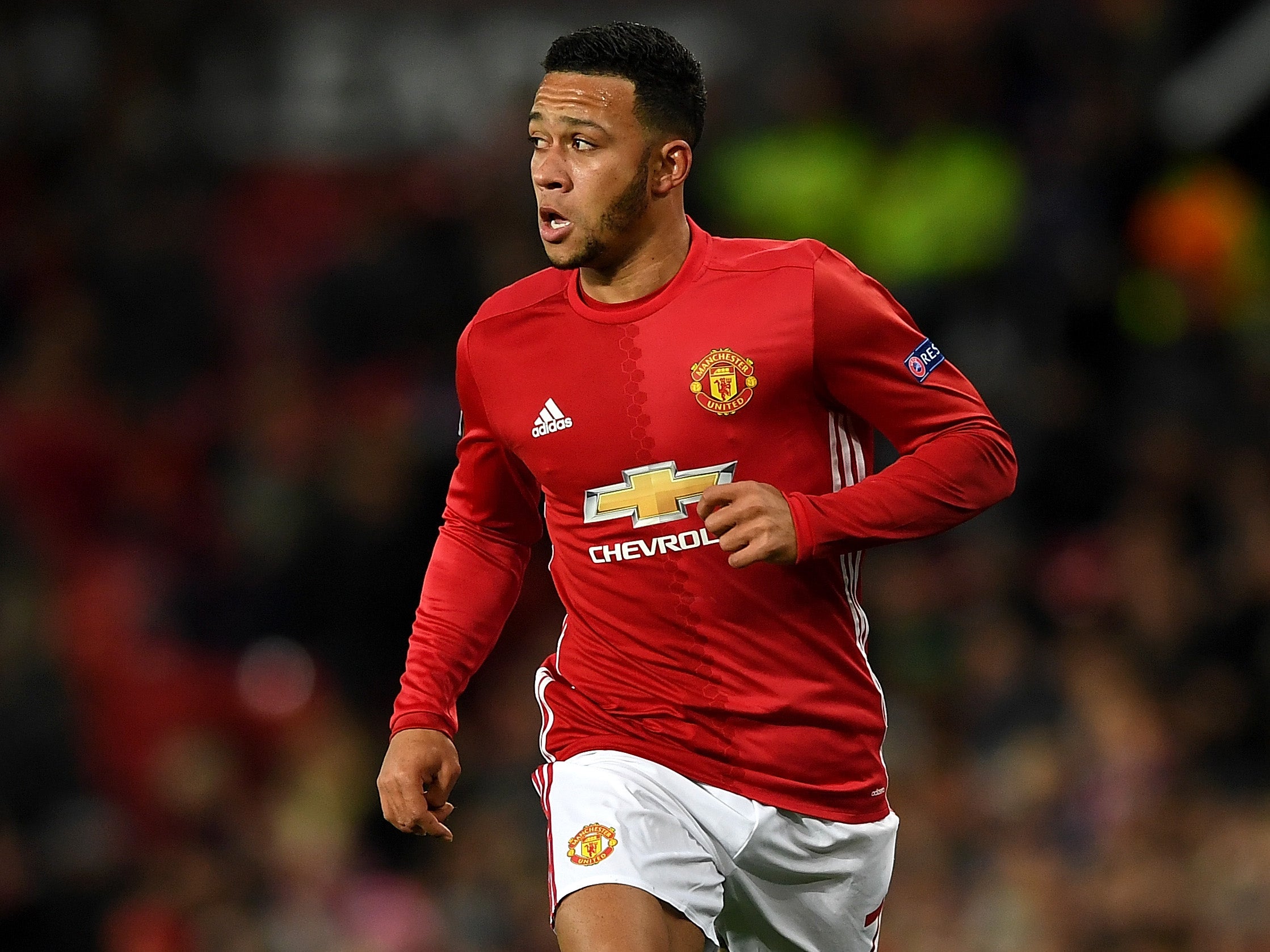 Depay isn't being used by Mourinho because he wants to leave