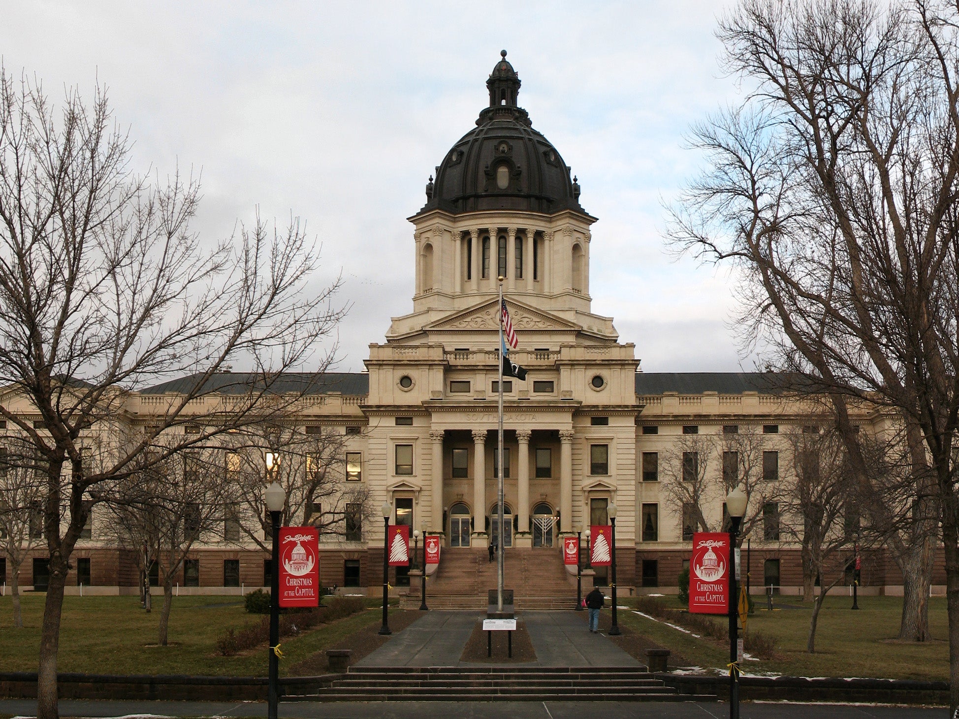 South Dakota Capitol. A move to outlaw legislators having sexual contact with their interns has been voted down