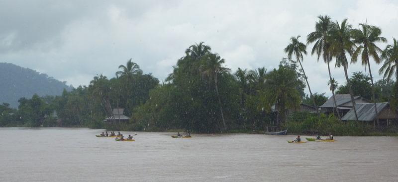 Kayaking along the lazy Mekong river around Don Khon