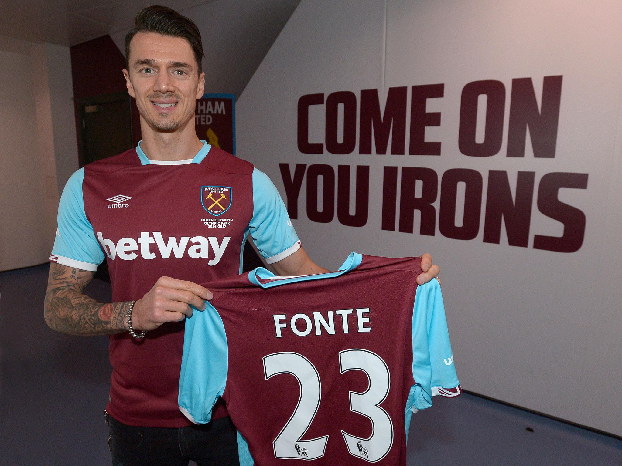 Jose Fonte has been unveiled as a West Ham player