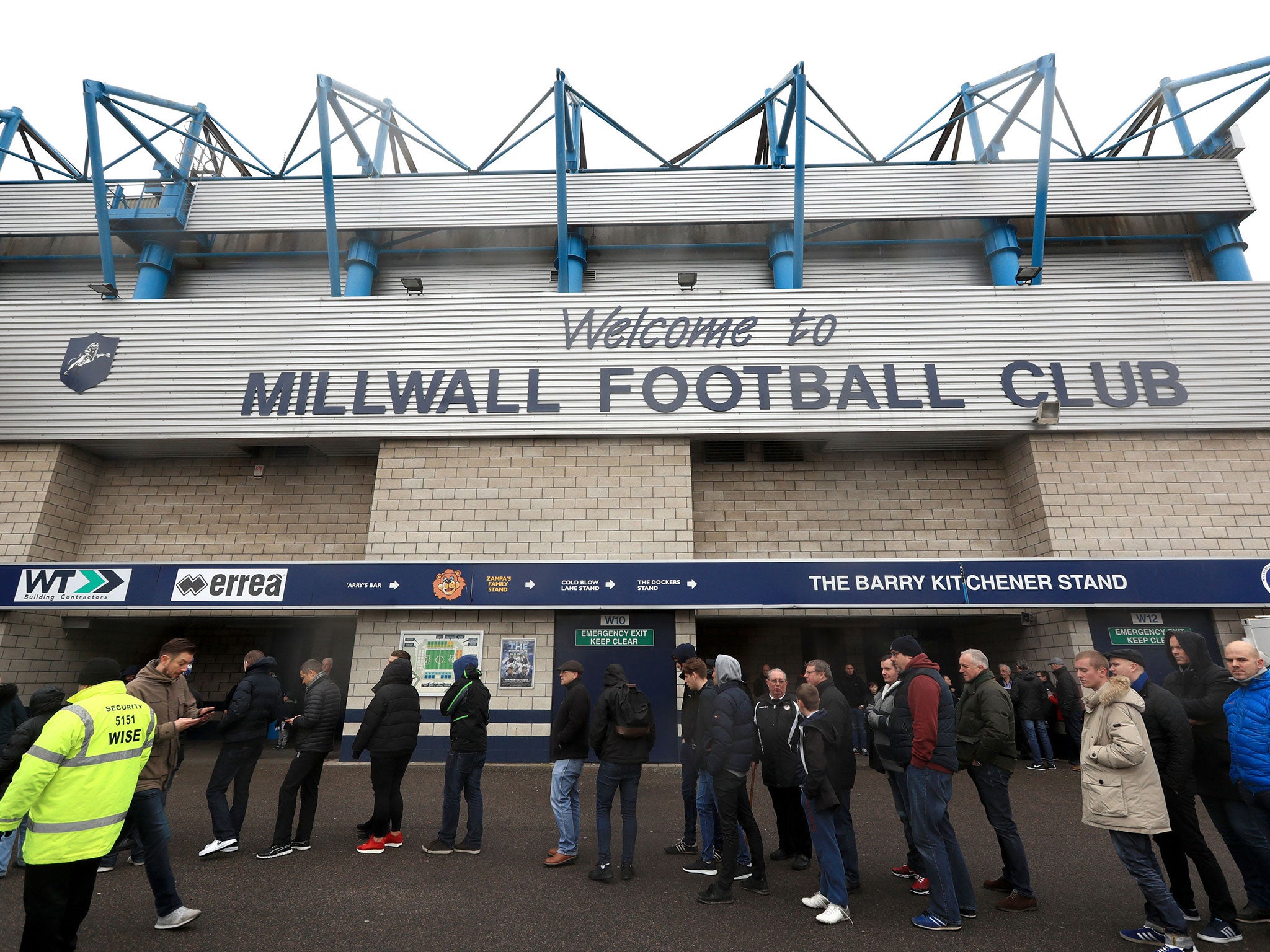 &#13;
Millwall host Leicester as favourites &#13;