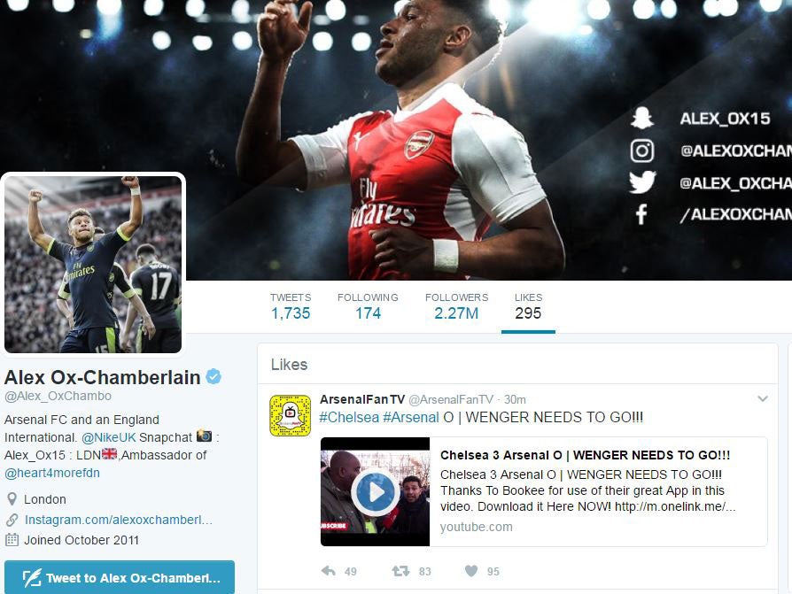 Alex Oxlade-Chamberlain likes a tweet calling for Arsene Wenger's sacking