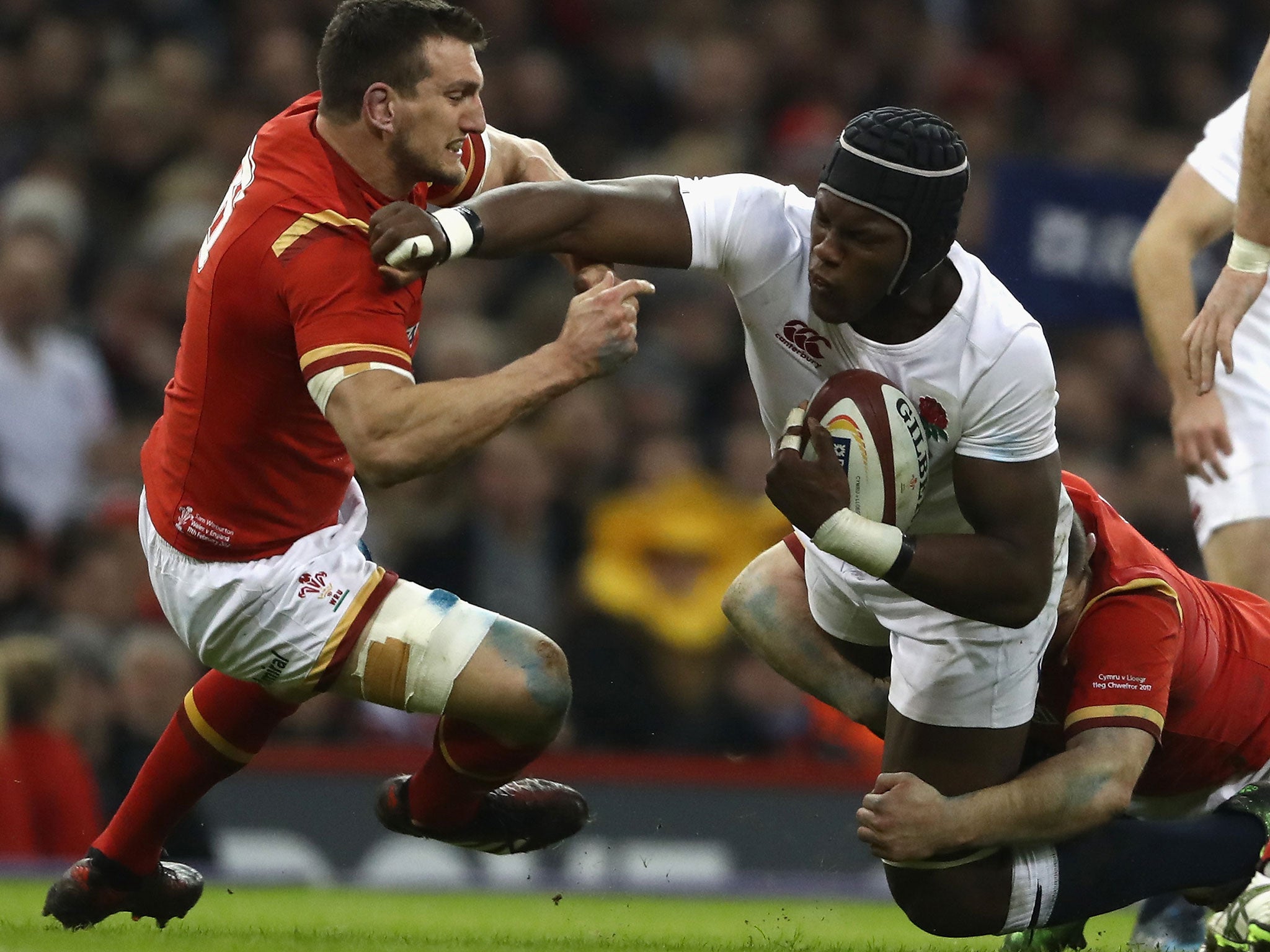 Itoje's 10-pin bowling skills don't quite match up to his rugby talent