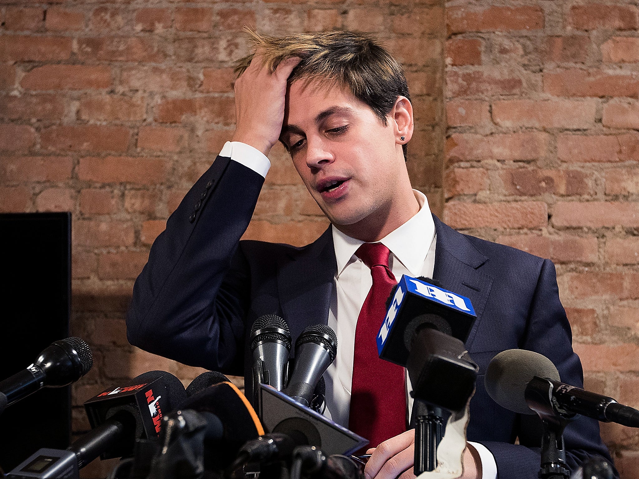 Milo Yiannopoulos, who has written praising the intelligence of white supremacists, announces his resignation (Getty)