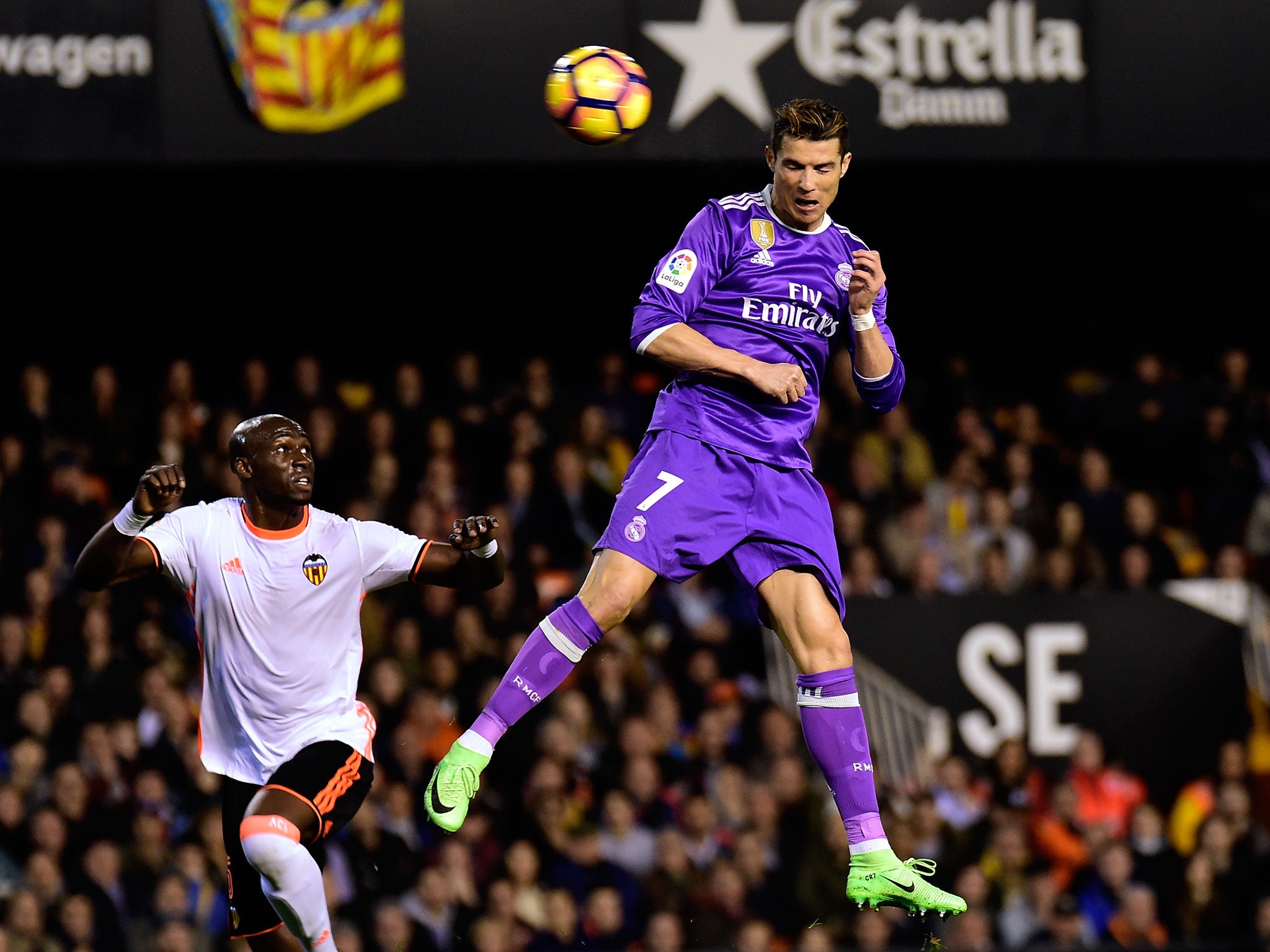 Ronaldo heads home for Madrid