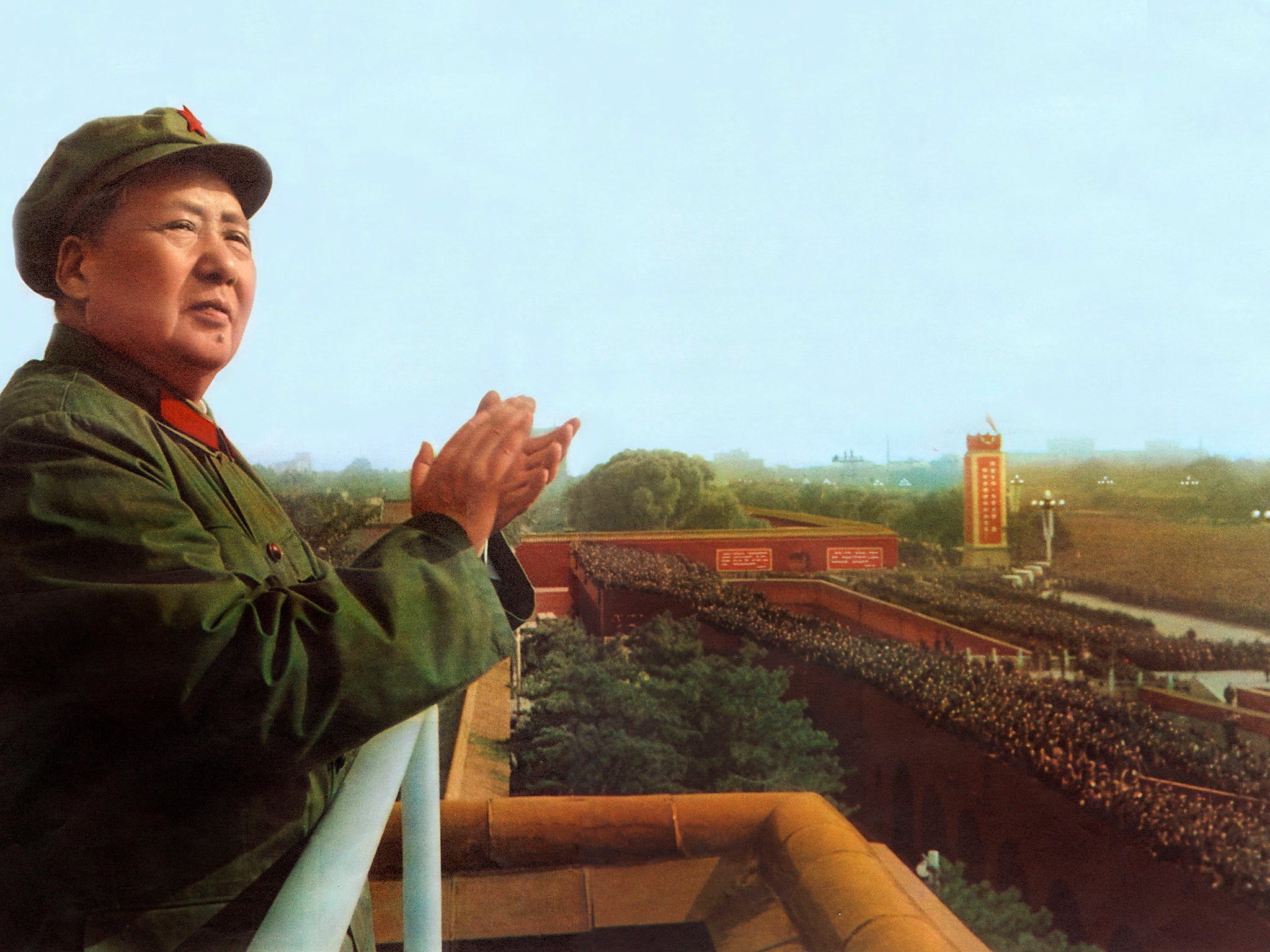 Mao Tse Tsung salutes the army of The Great Proletarian Cultural Revolution in Peking in November 1967