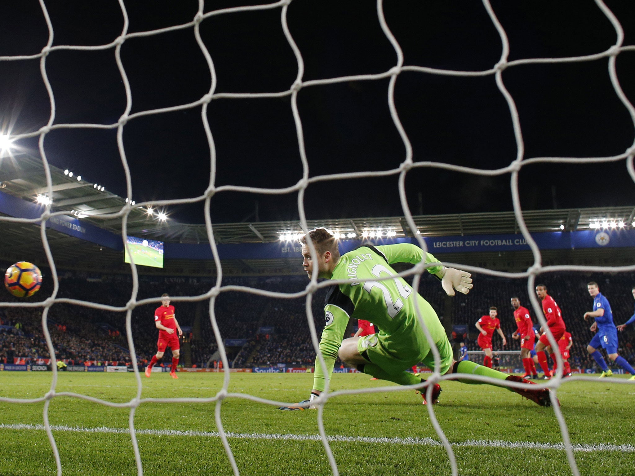 Simon Mignolet is beaten at his far post