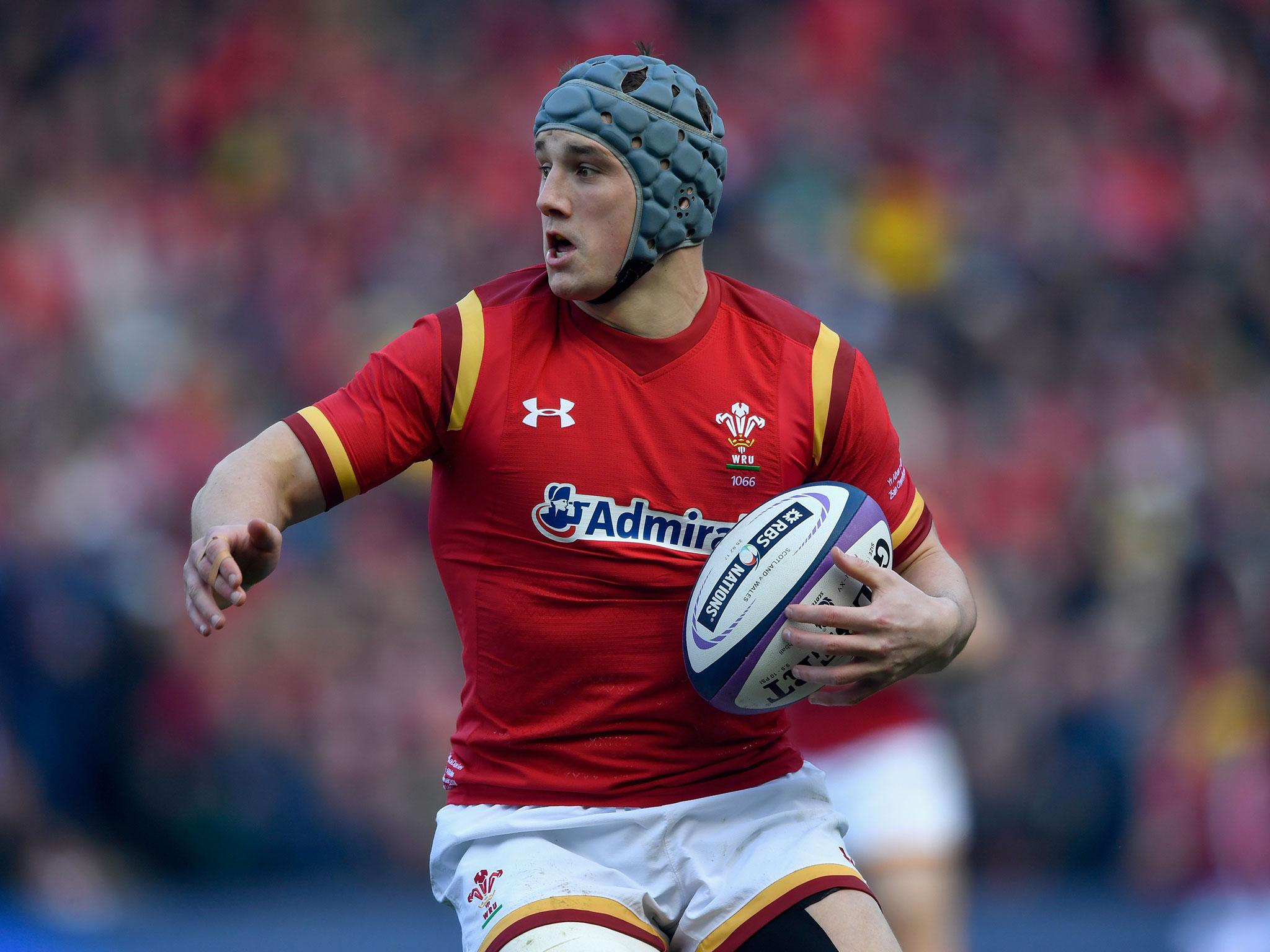 He is still the safest option at outside centre, but the chasing pack are closing in after a strong weekend for 13s. Garry Ringsrose is improving with every week, while Huw Jones offers more with the ball in hand than Davies, whose powerful and direct running keep him in the side. Ben Te’o also showed what he can offer, though time is running out for him and Jonathan Joseph is likely to come back into the England side to face Scotland.