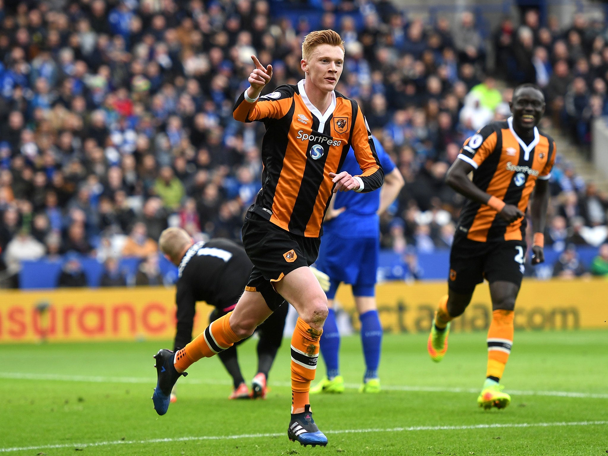 Clucas turns away in celebration but Hull's lead was short-lived