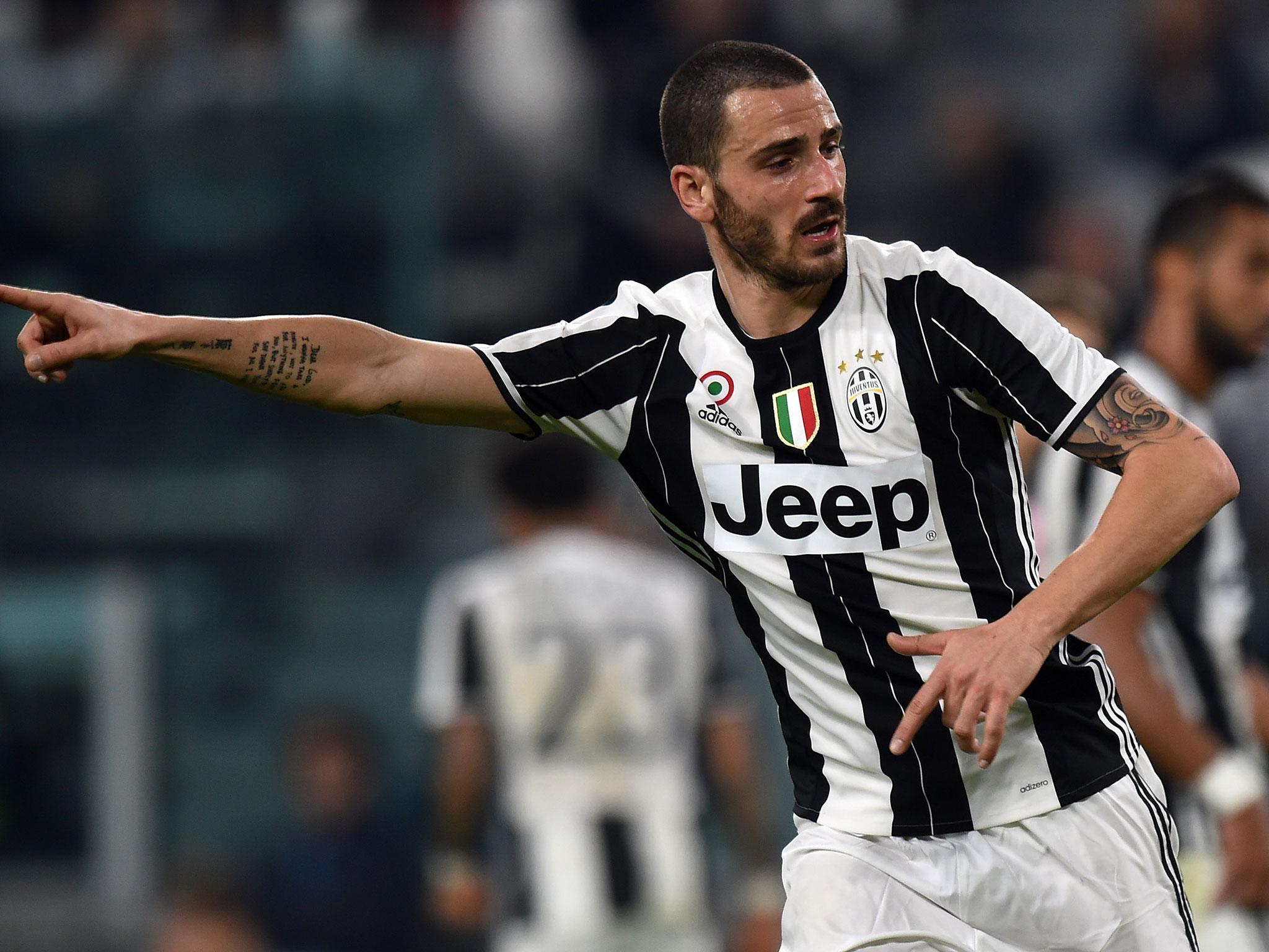 &#13;
Bonucci becomes Milan's latest signing and joins a select group &#13;