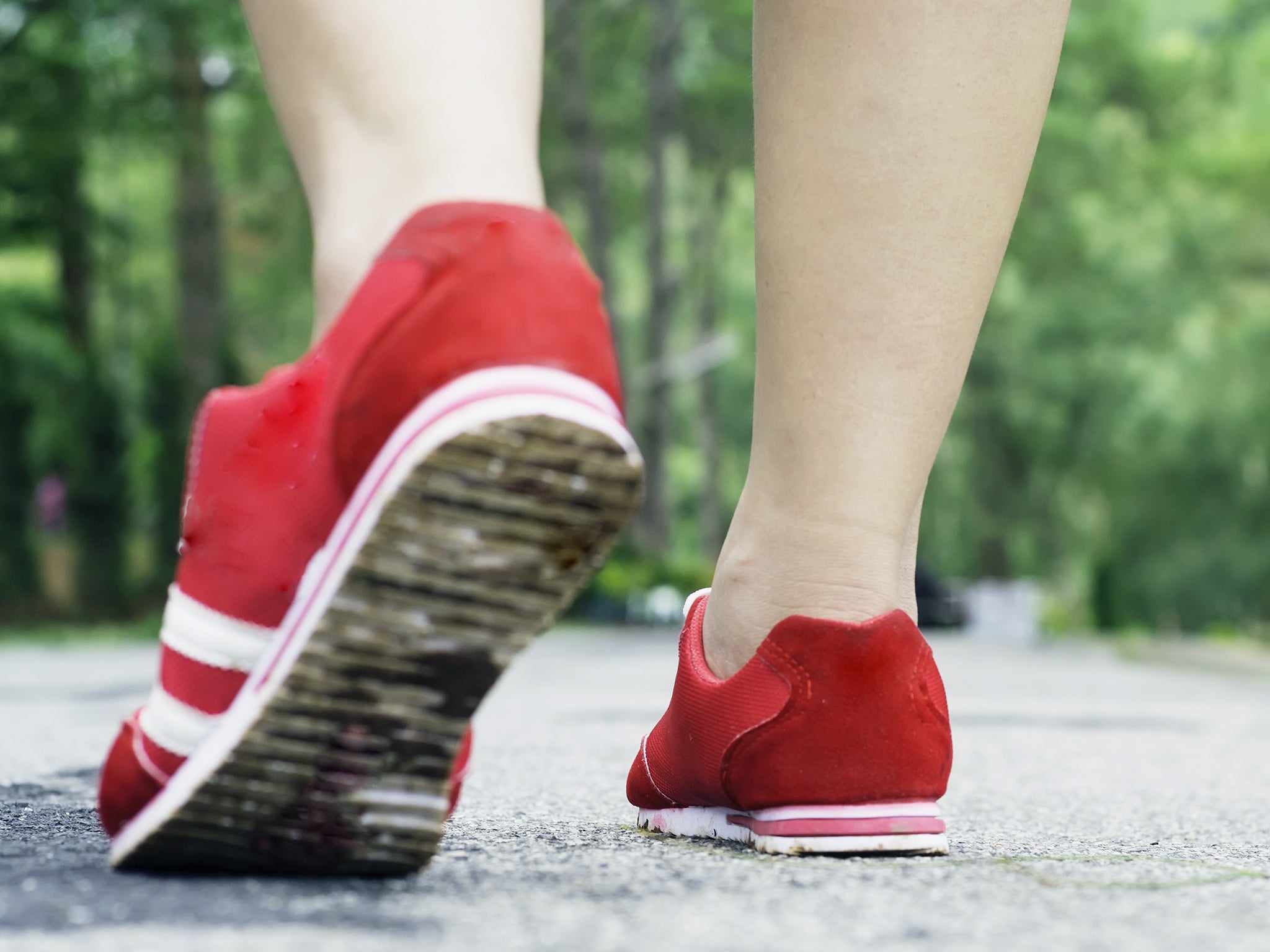 Experiment committing participants to a brisk, 45-minute walk three times a week for eight weeks resulted in reduced diabetic risk