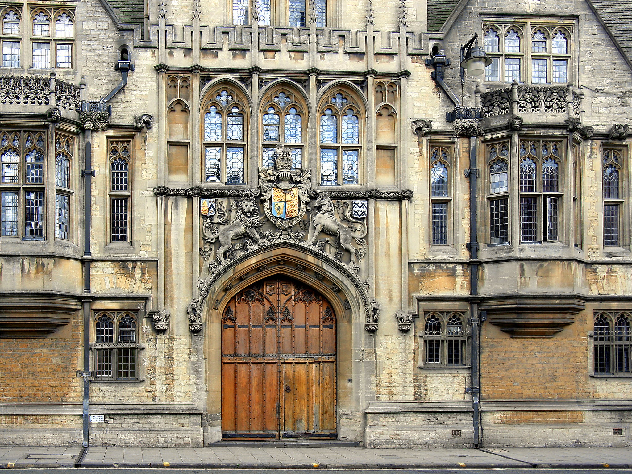 The data from The Sunday Times Good University Guide also showed that Cambridge and Oxford came top in the academic rankings